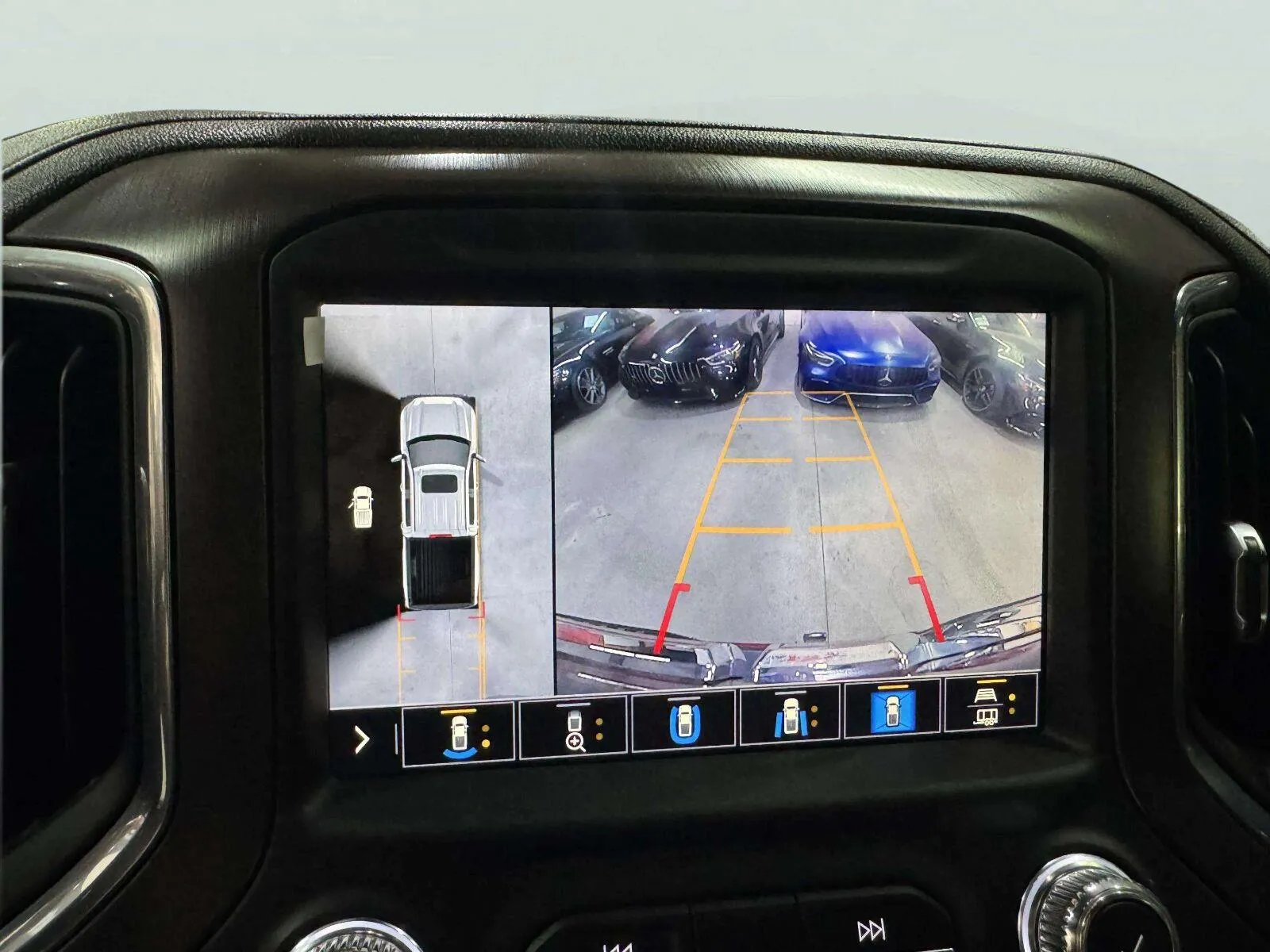GMC Sierra photo 33