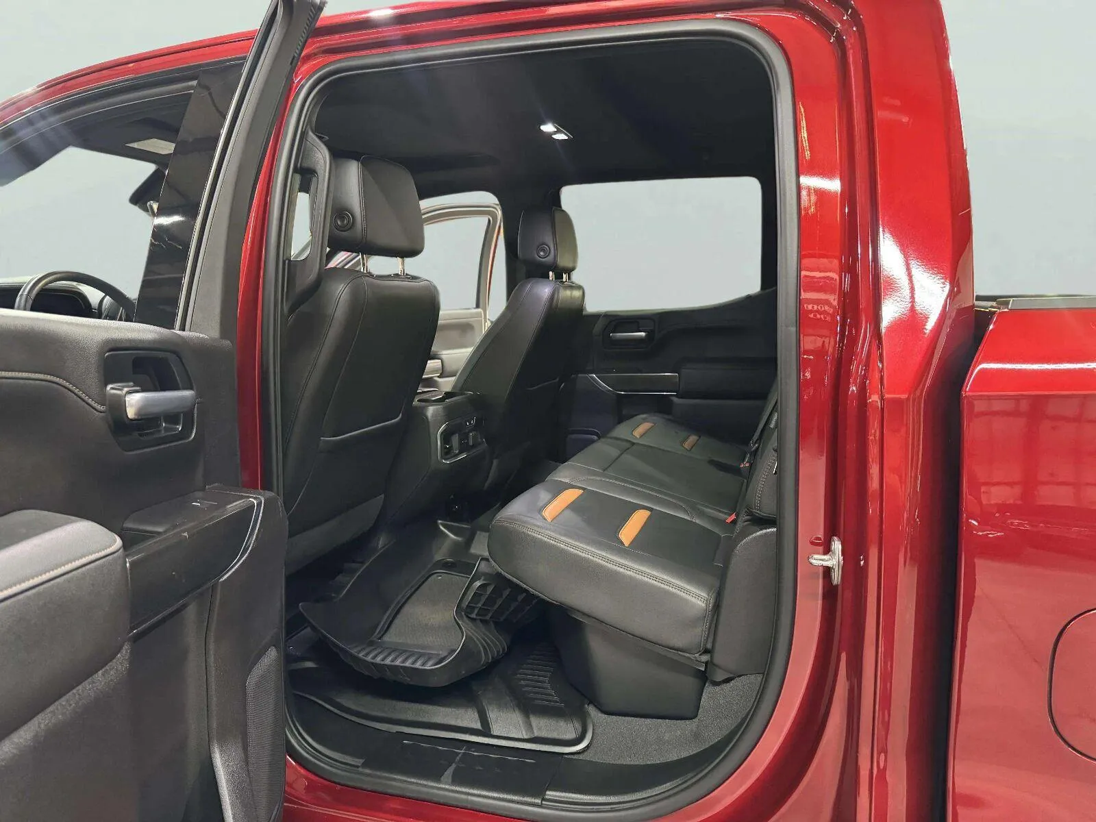 GMC Sierra photo 44