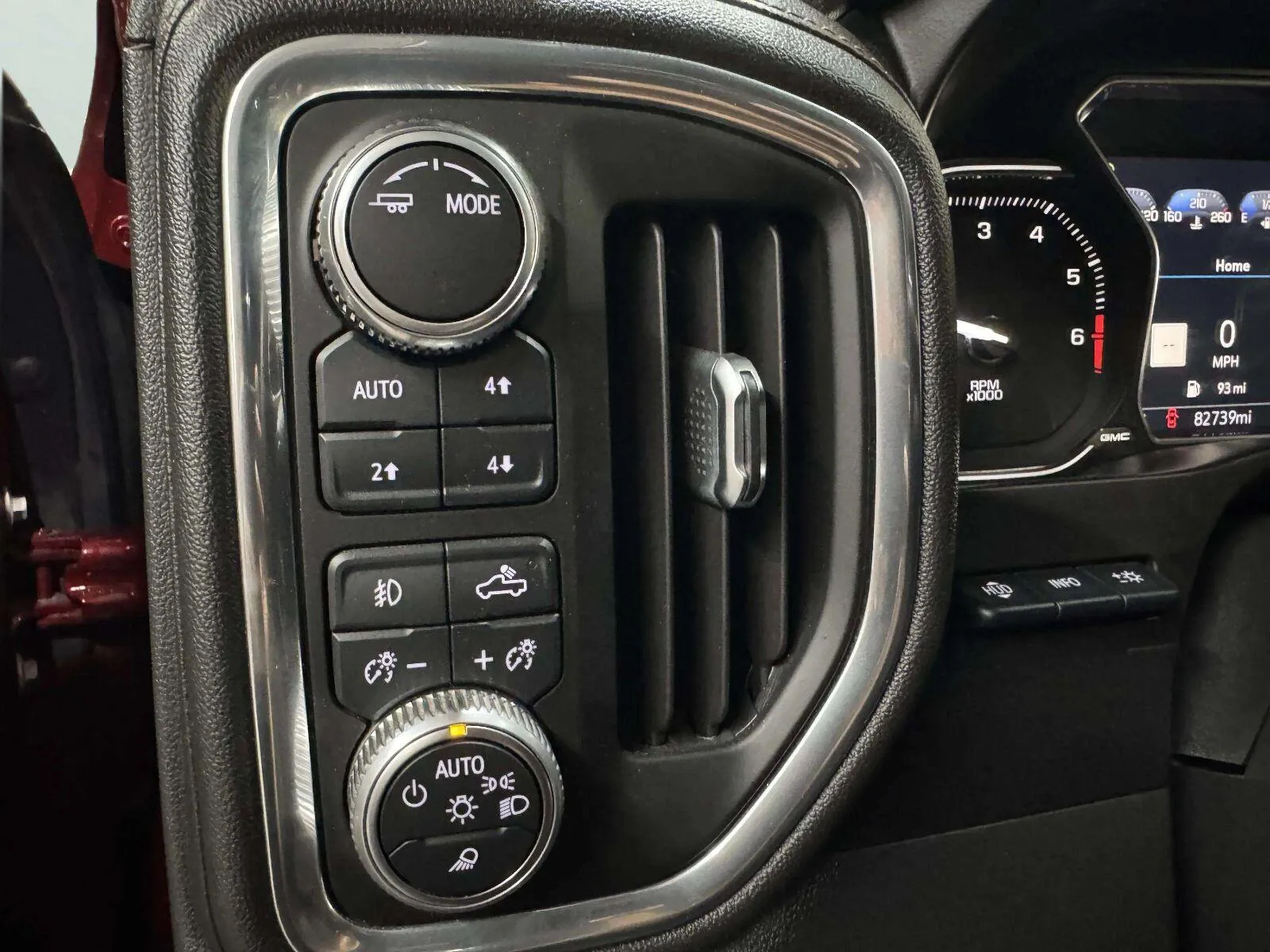 GMC Sierra photo 47