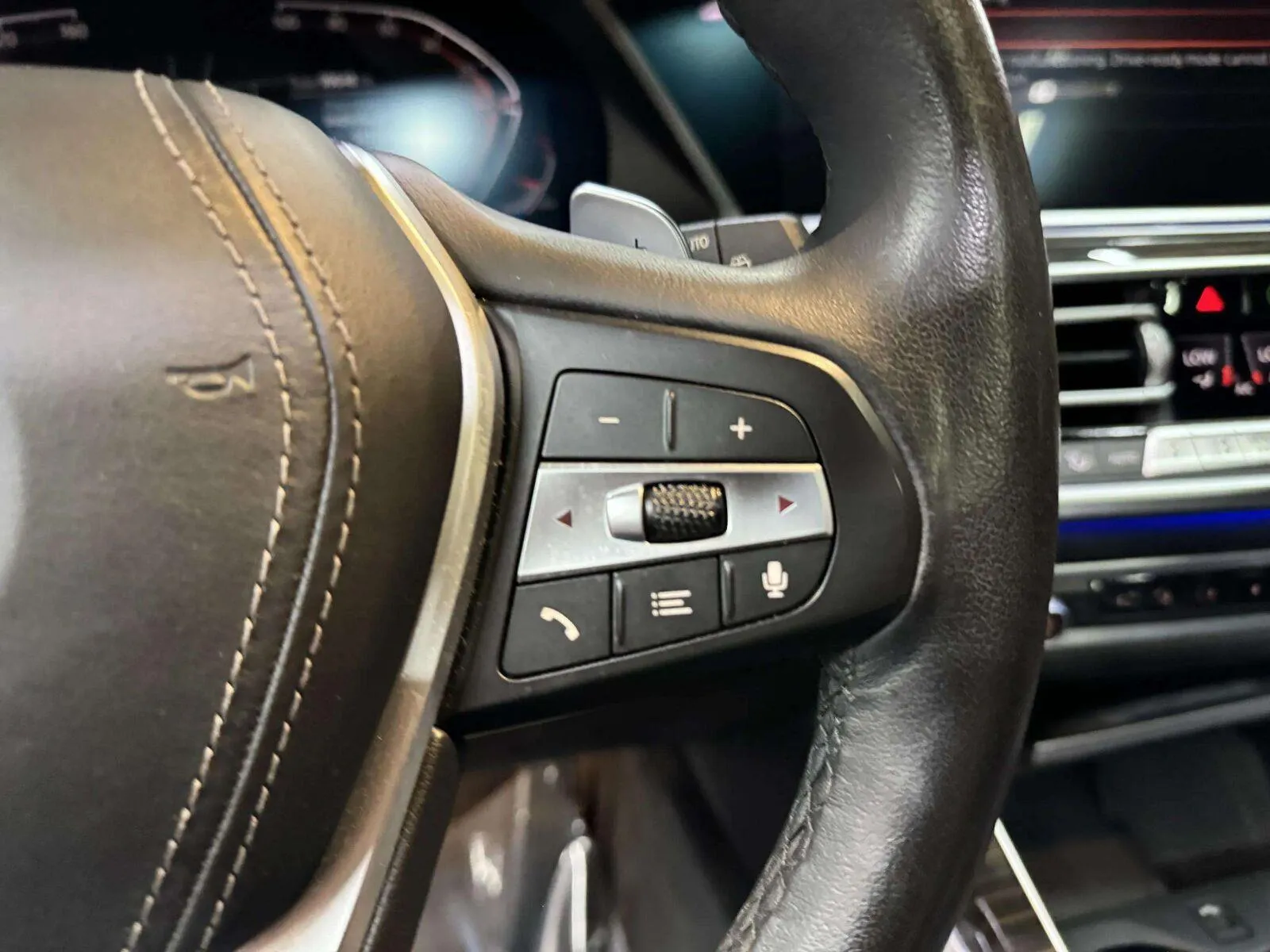 BMW X5 photo 29
