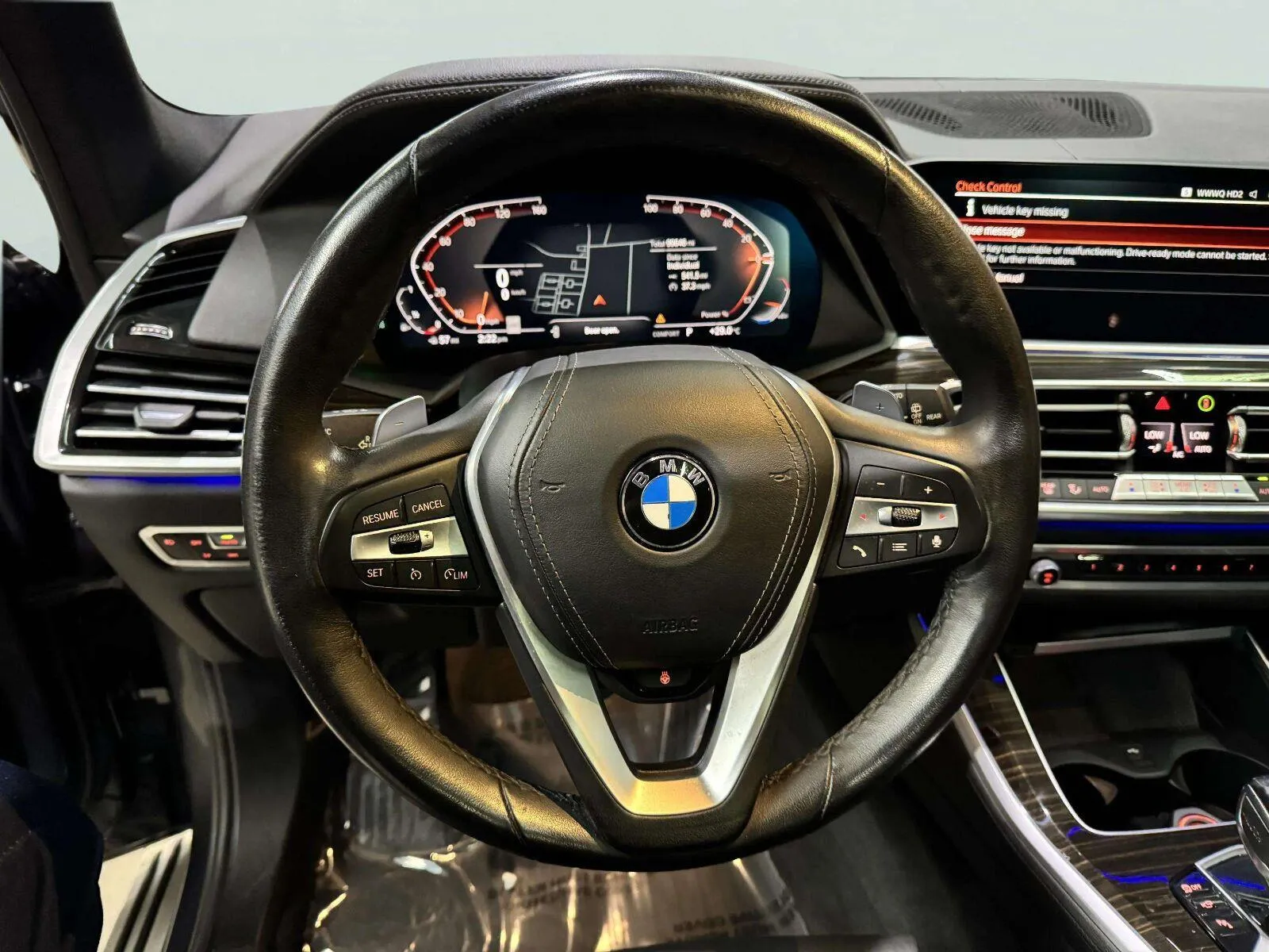 BMW X5 photo 30