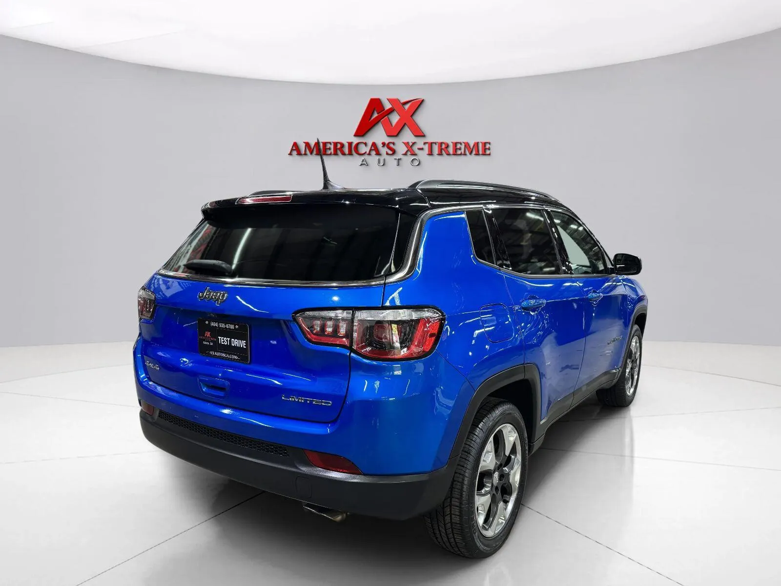 Jeep Compass photo 8