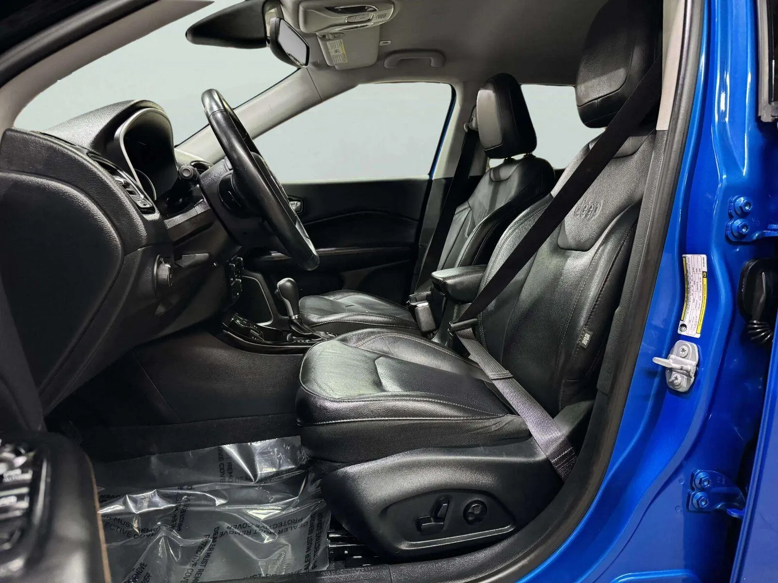 Jeep Compass photo 28