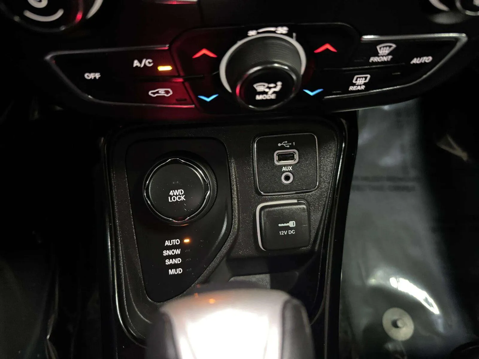 Jeep Compass photo 35