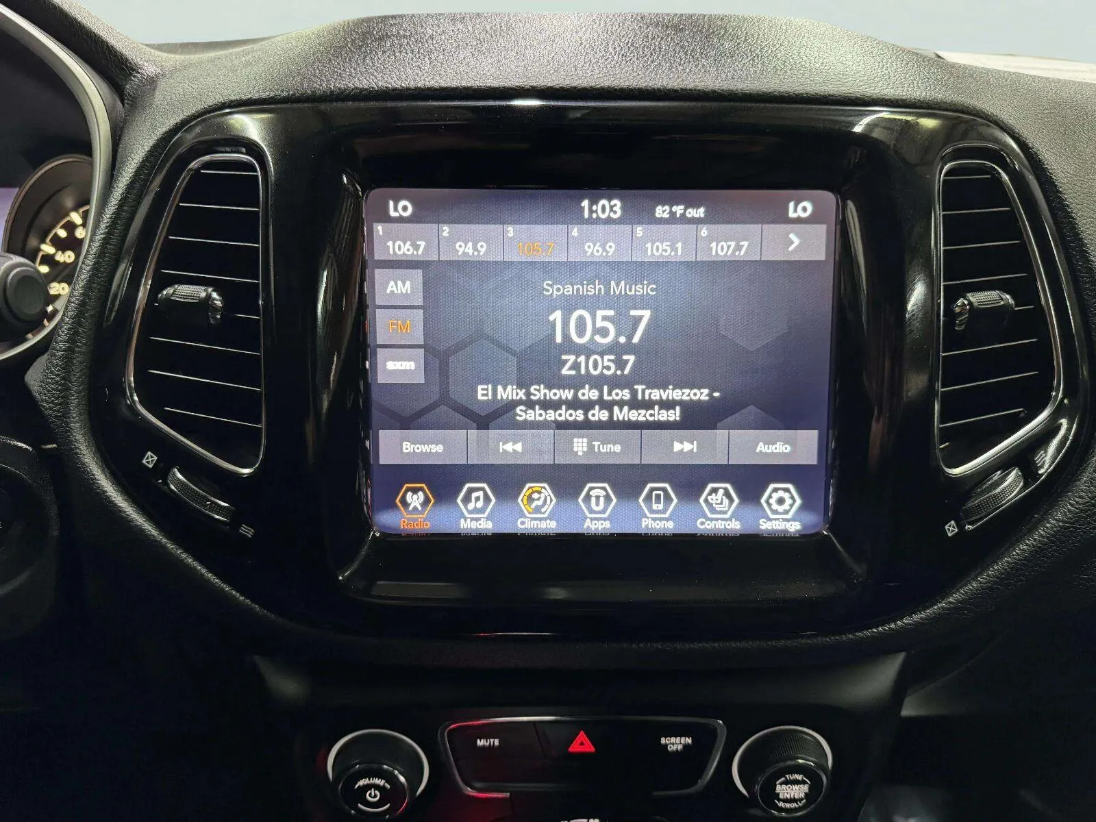 Jeep Compass photo 37