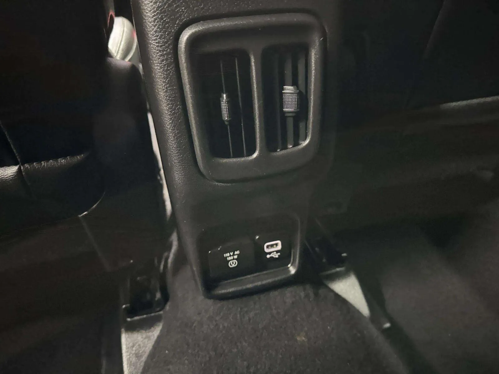 Jeep Compass photo 47