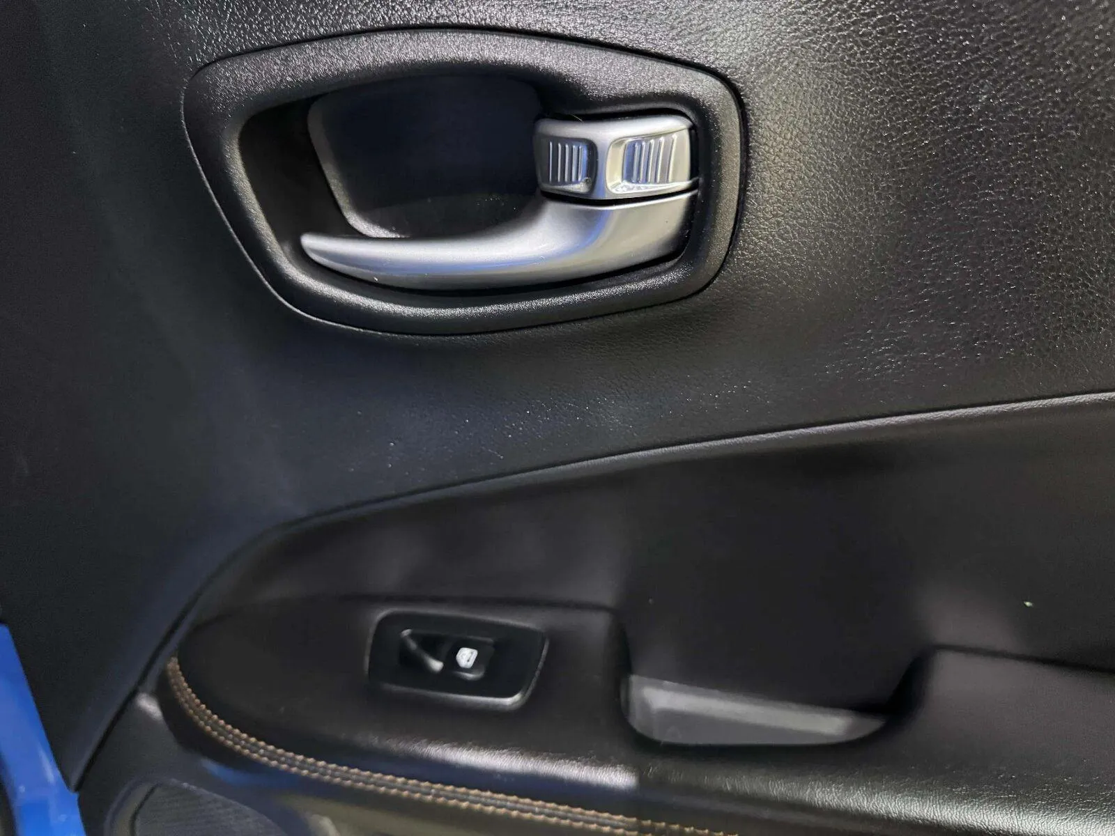 Jeep Compass photo 53