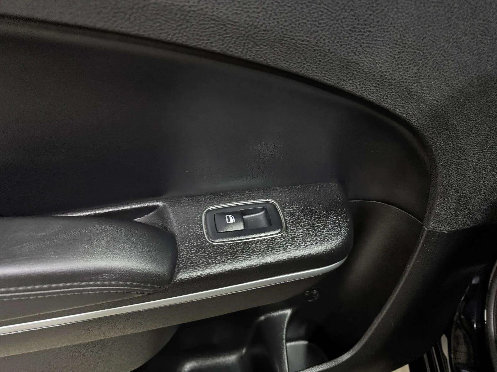 Chrysler 300 photo 35