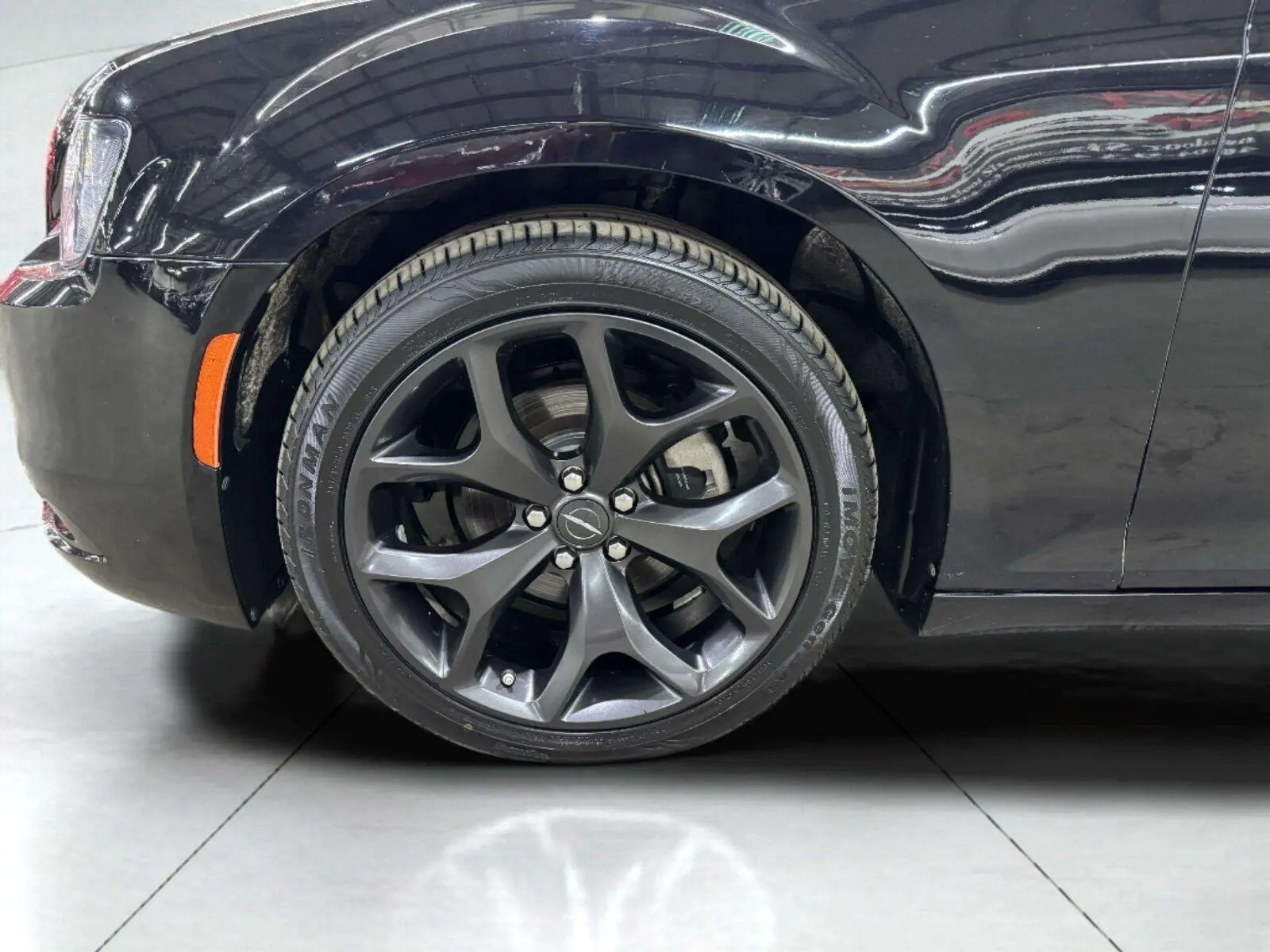 Chrysler 300 photo 52