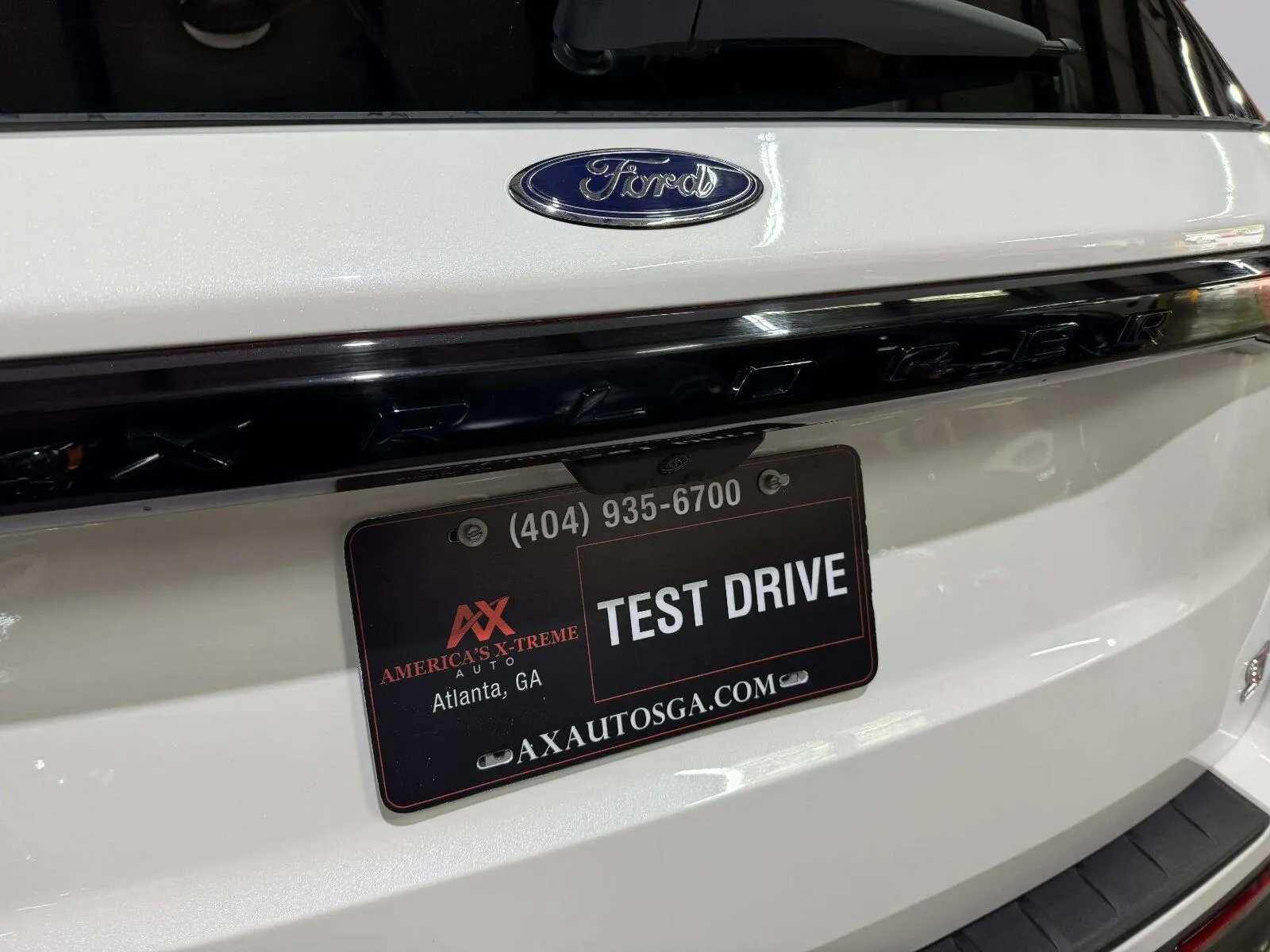 Ford Explorer photo 20
