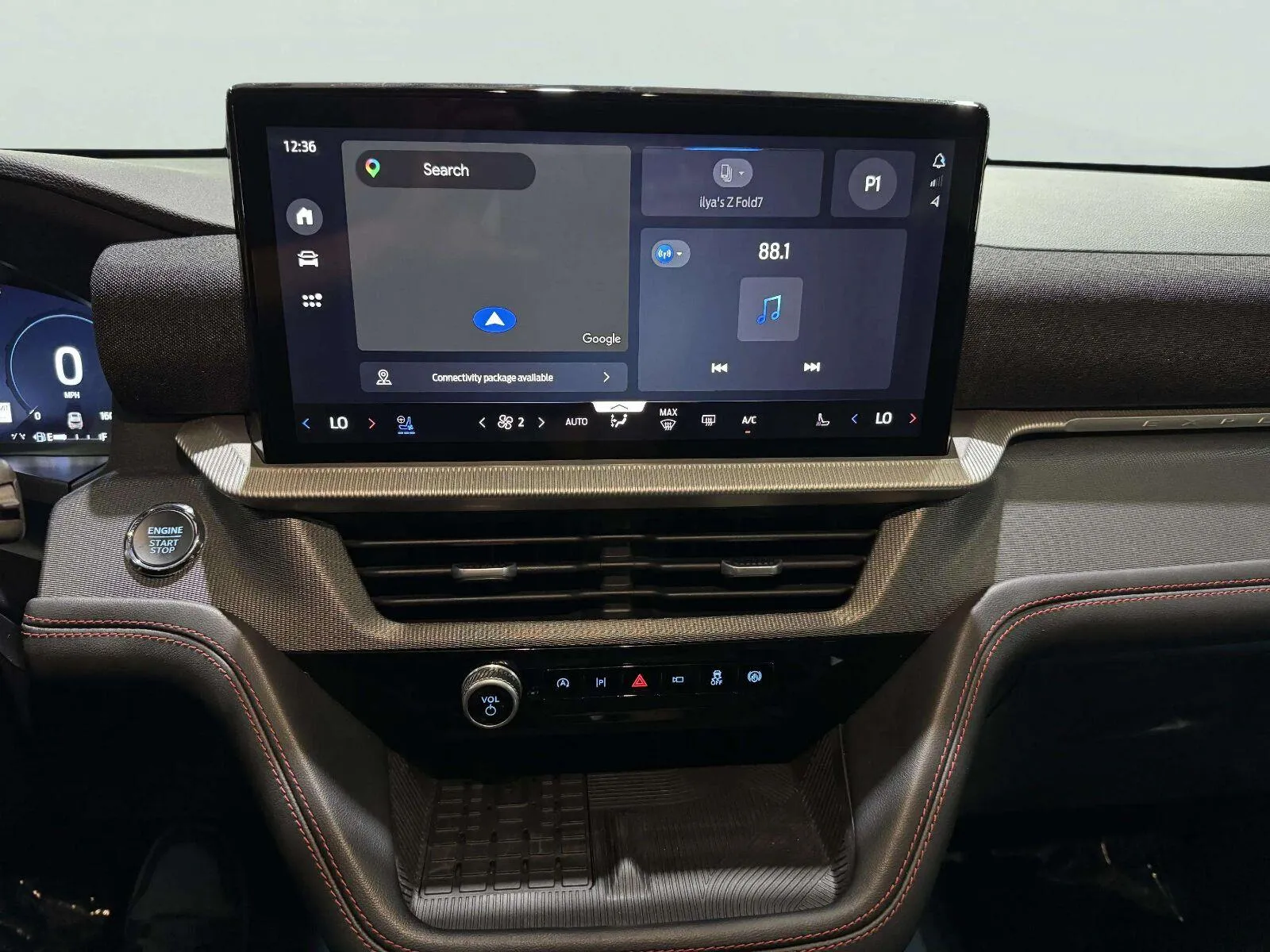 Ford Explorer photo 35