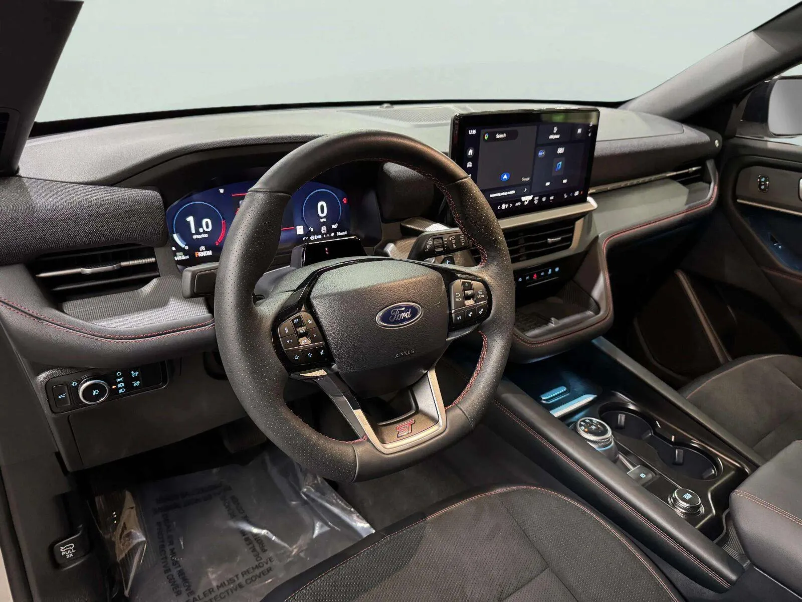 Ford Explorer photo 37