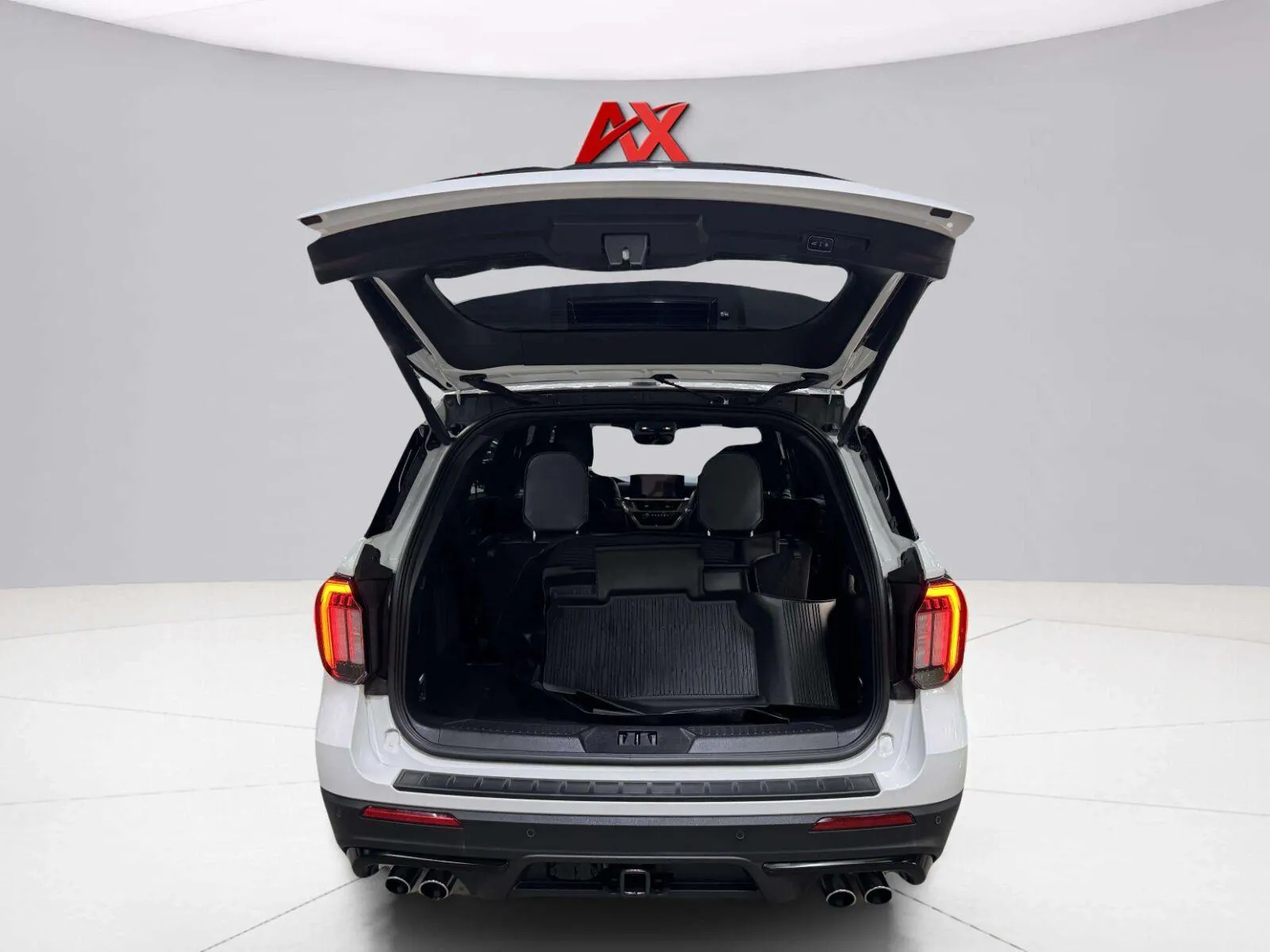 Ford Explorer photo 45