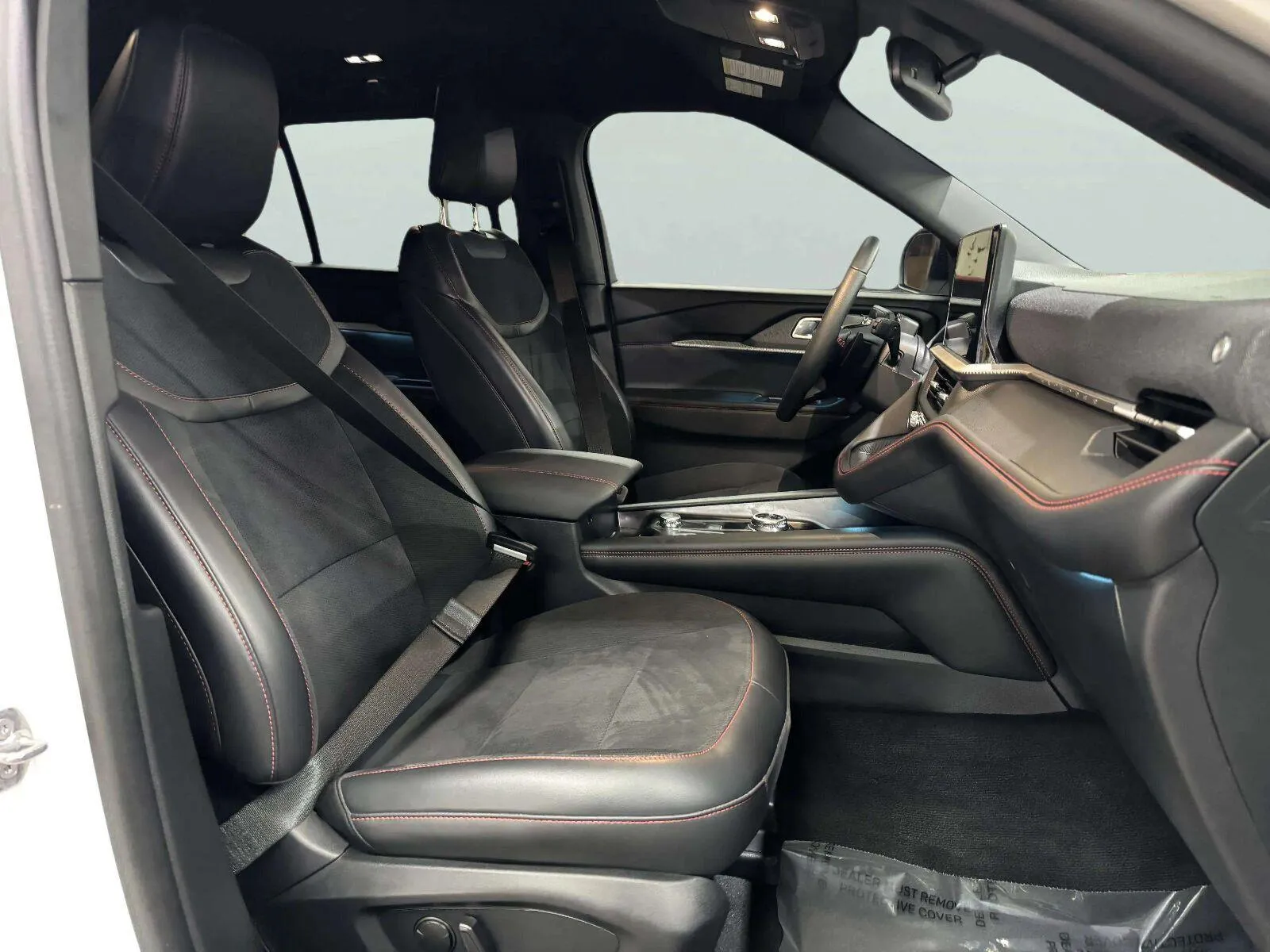 Ford Explorer photo 54