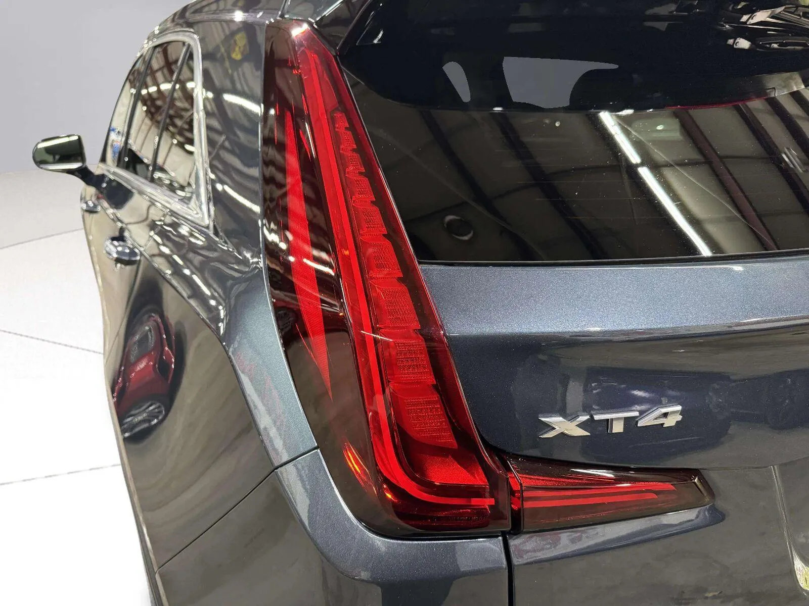 Cadillac XT4 photo 16
