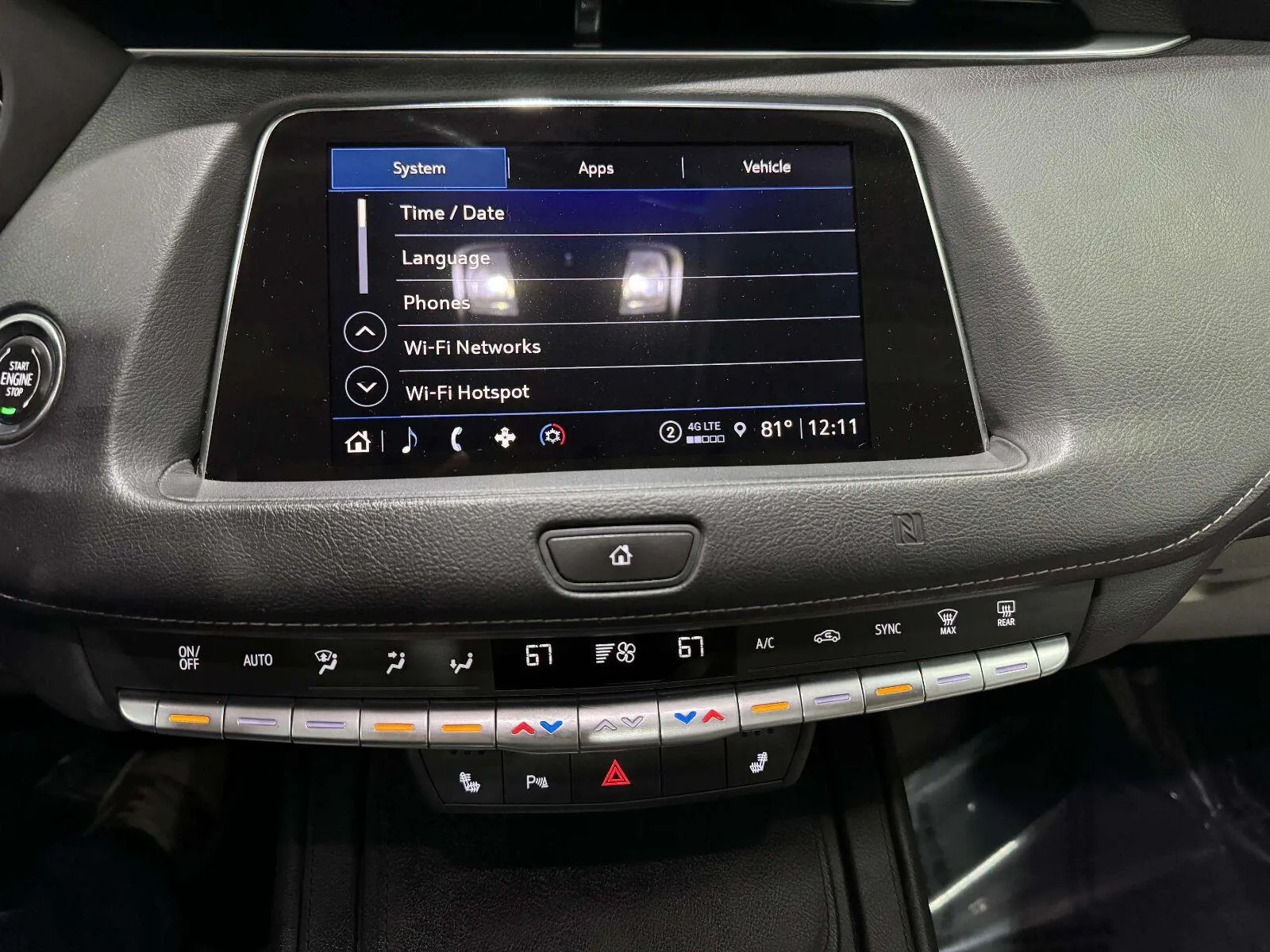 Cadillac XT4 photo 41