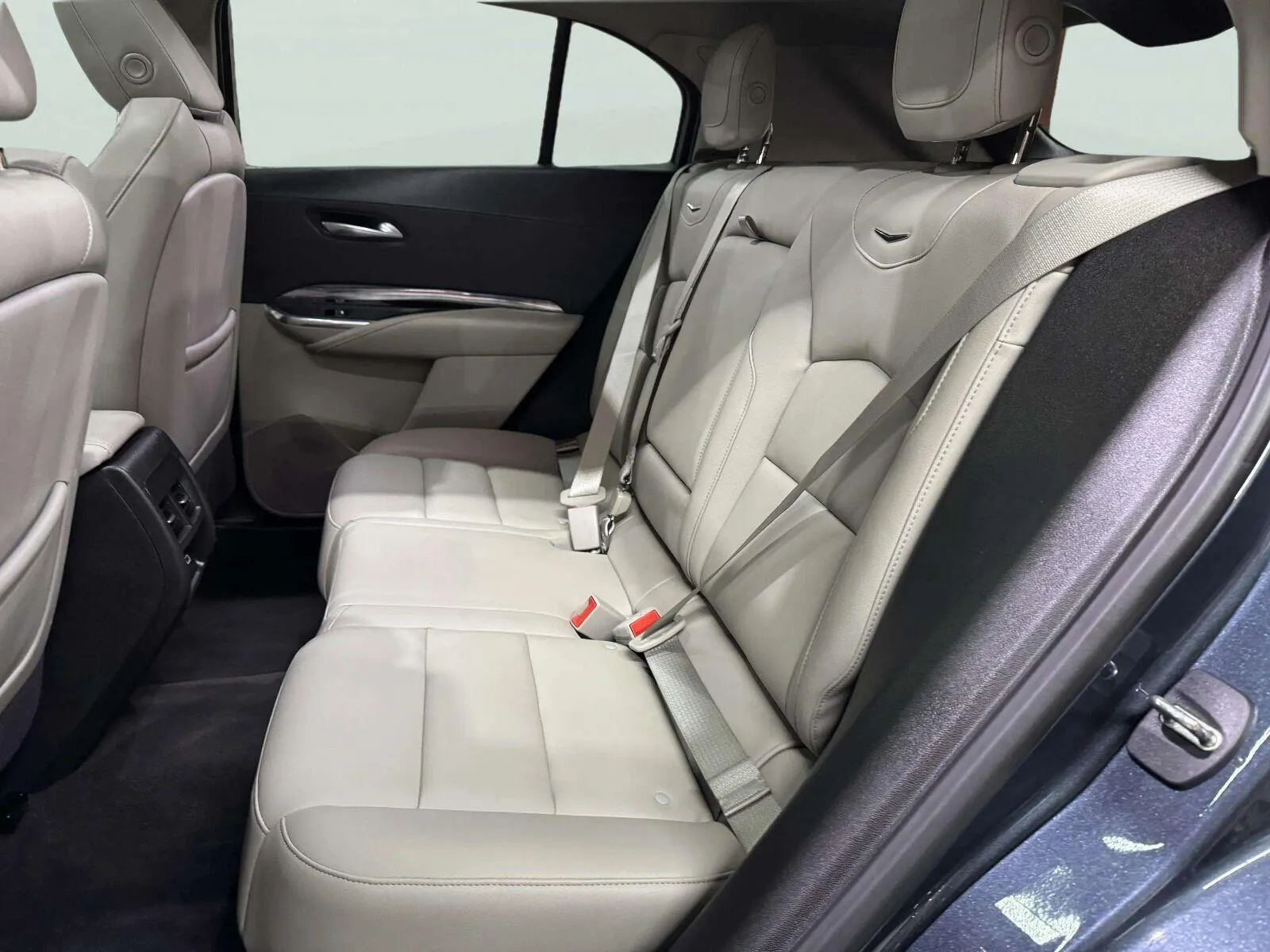 Cadillac XT4 photo 50