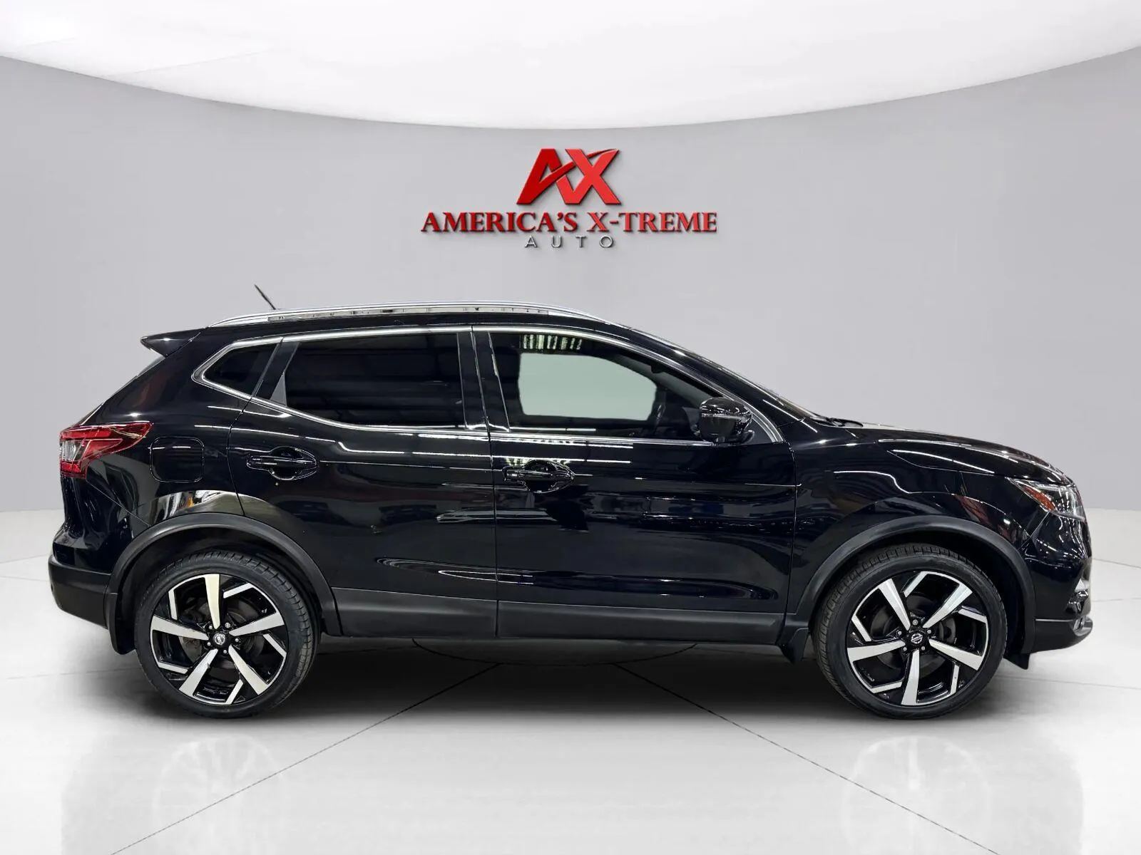 Nissan Rogue Sport photo 8