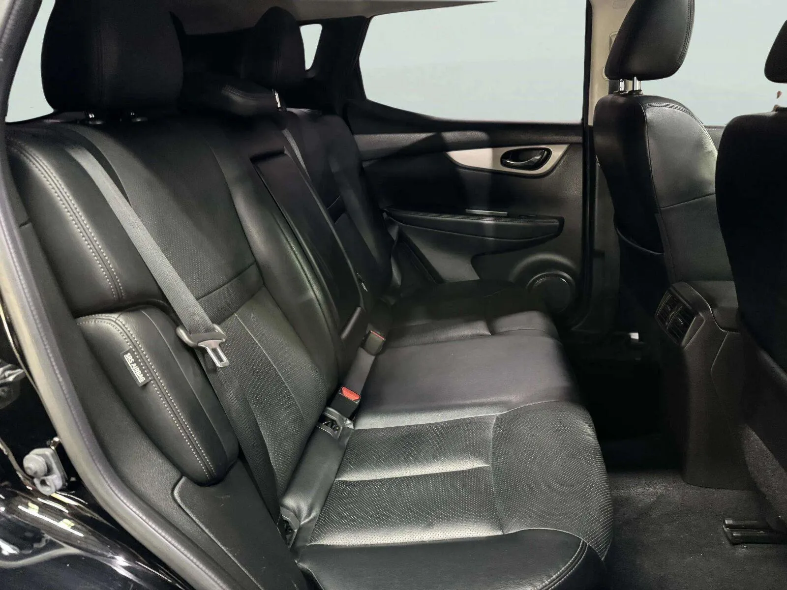 Nissan Rogue Sport photo 46