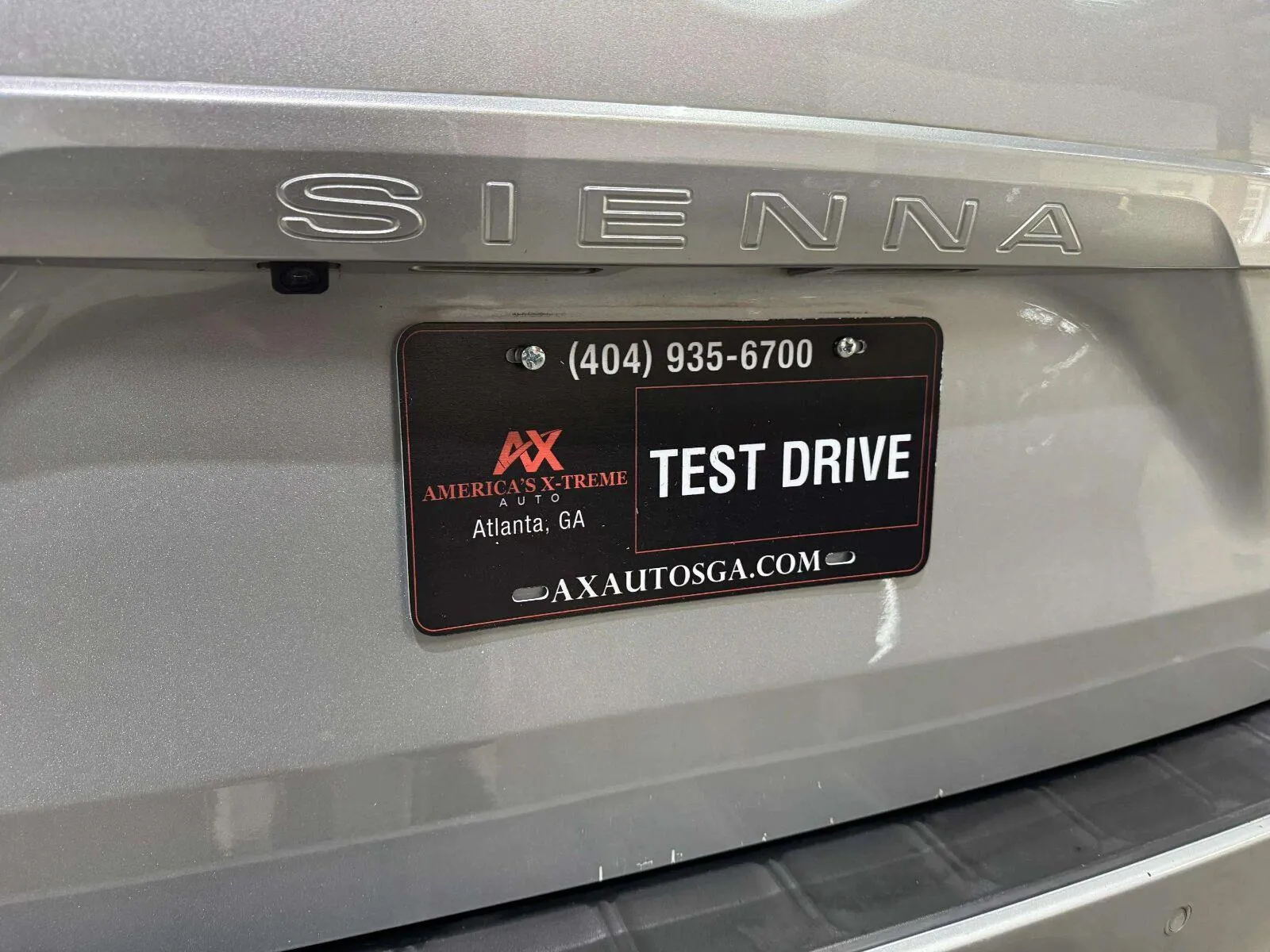 Toyota Sienna photo 18