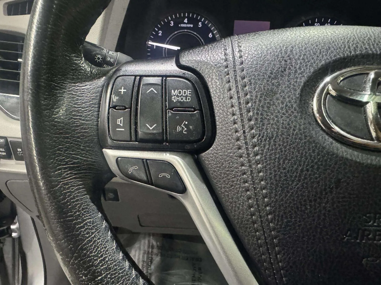 Toyota Sienna photo 28