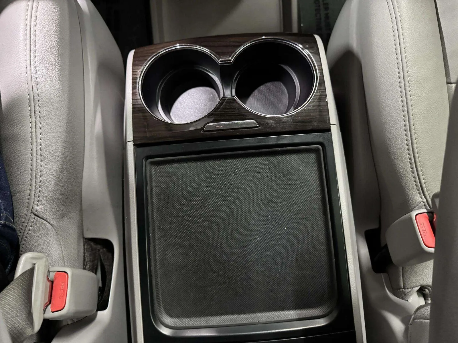 Toyota Sienna photo 35