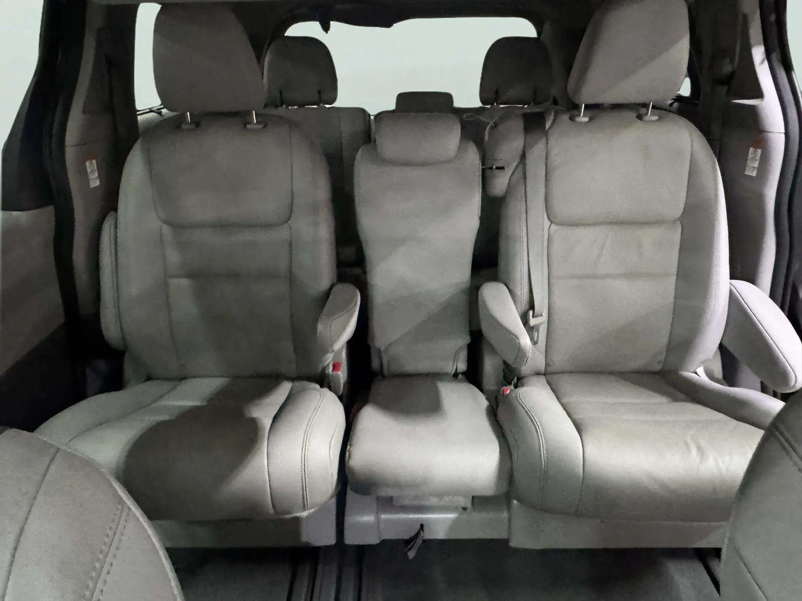 Toyota Sienna photo 41