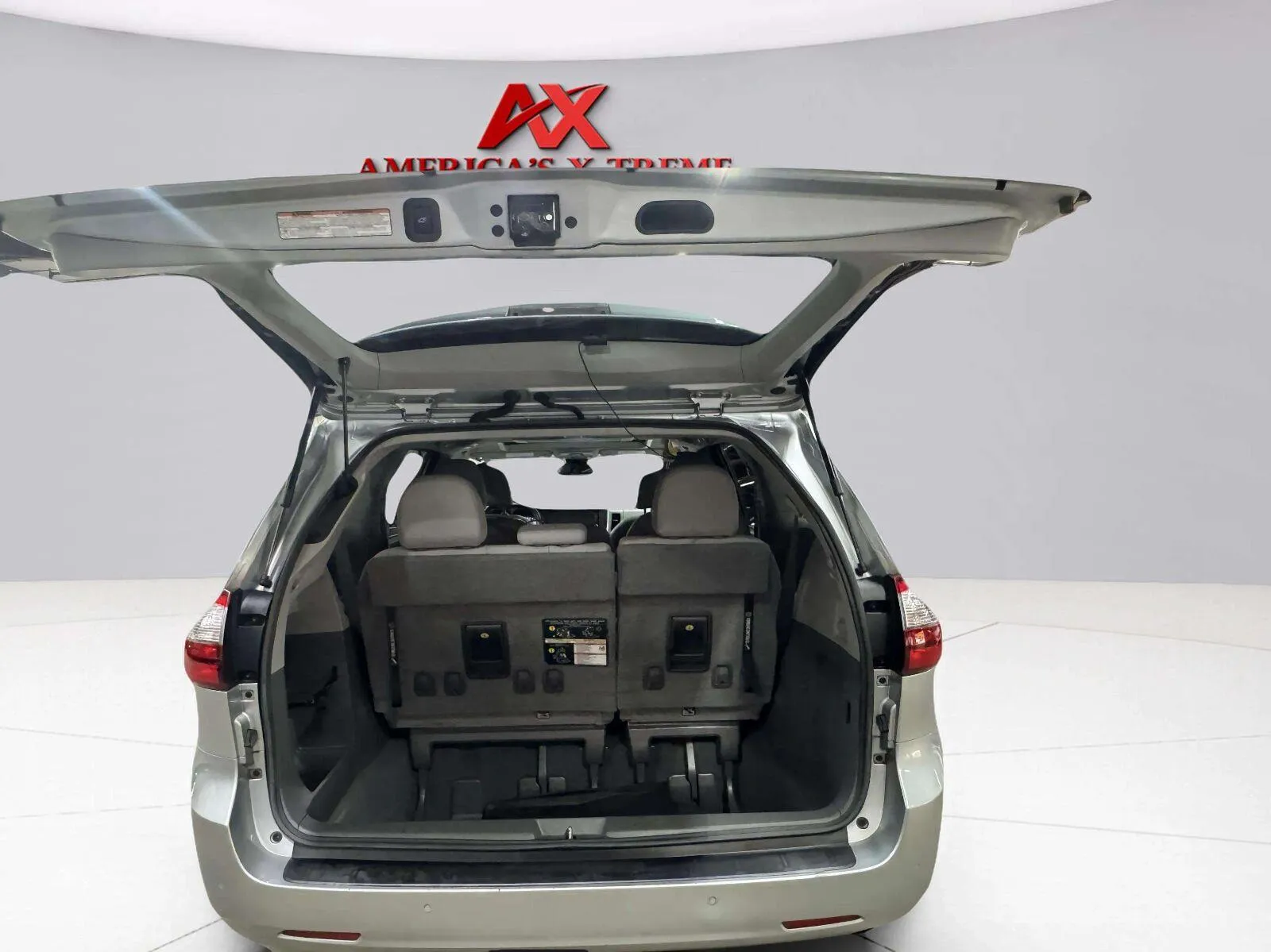 Toyota Sienna photo 44