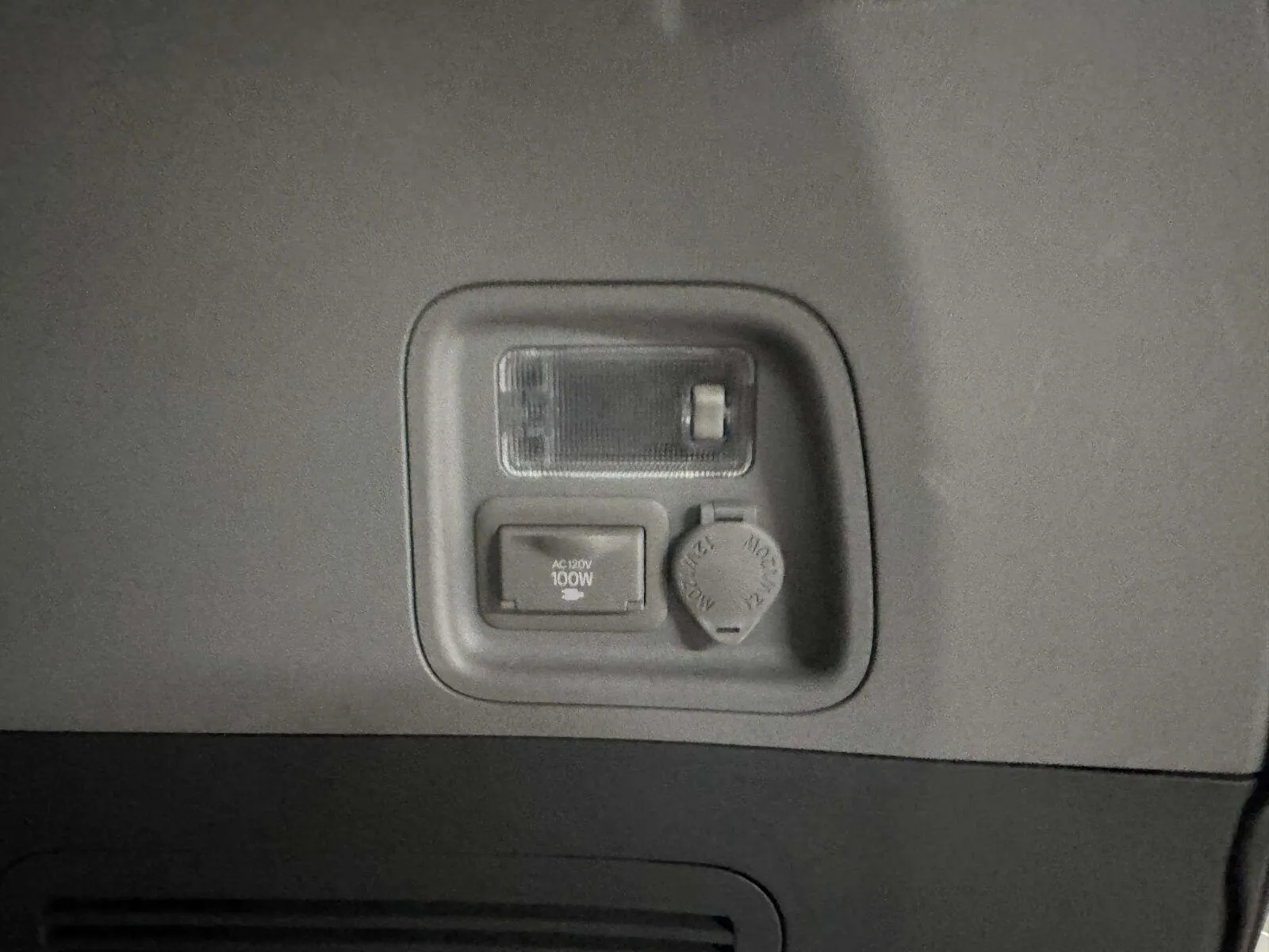 Toyota Sienna photo 46