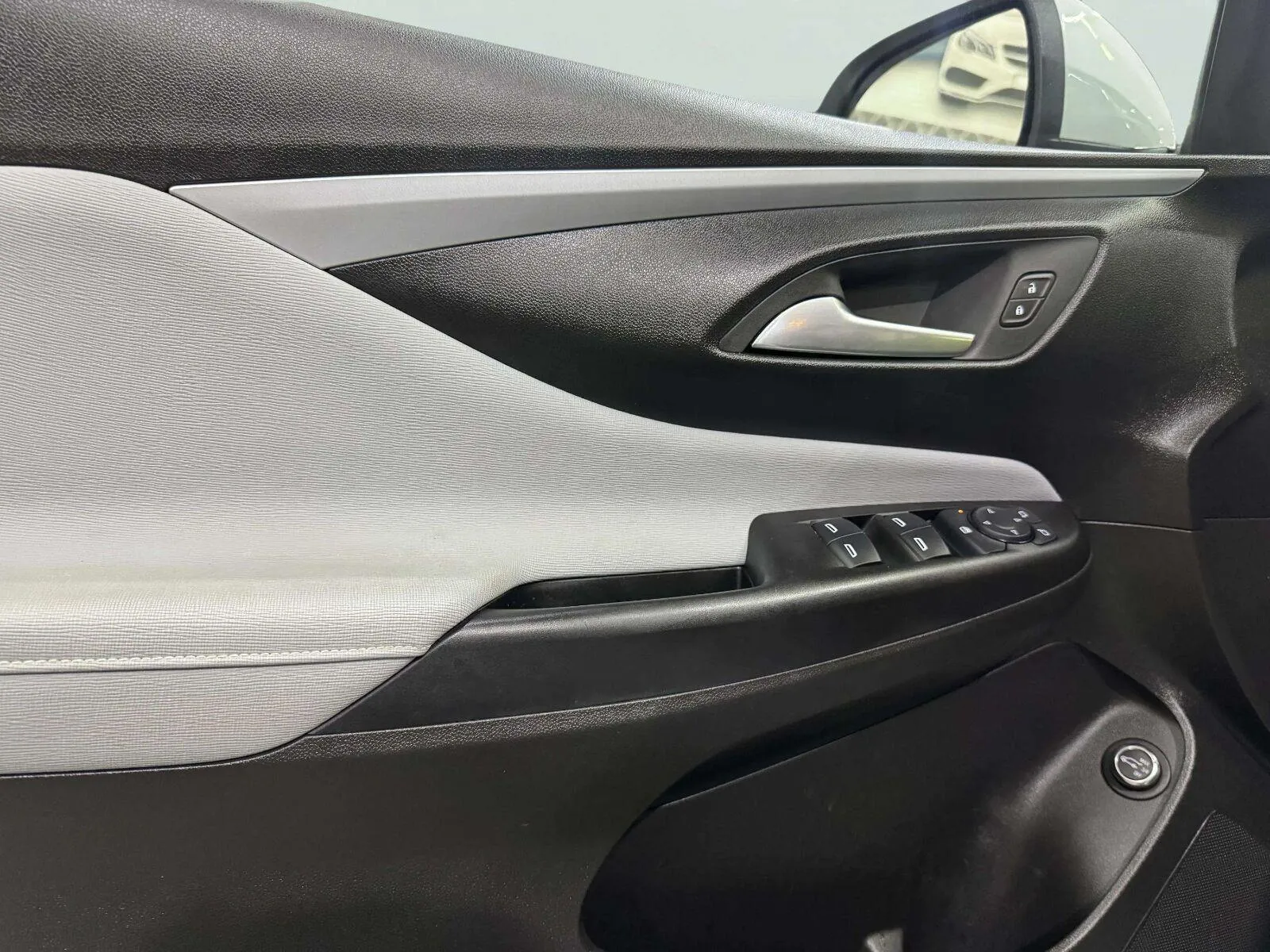 Buick Envista photo 21