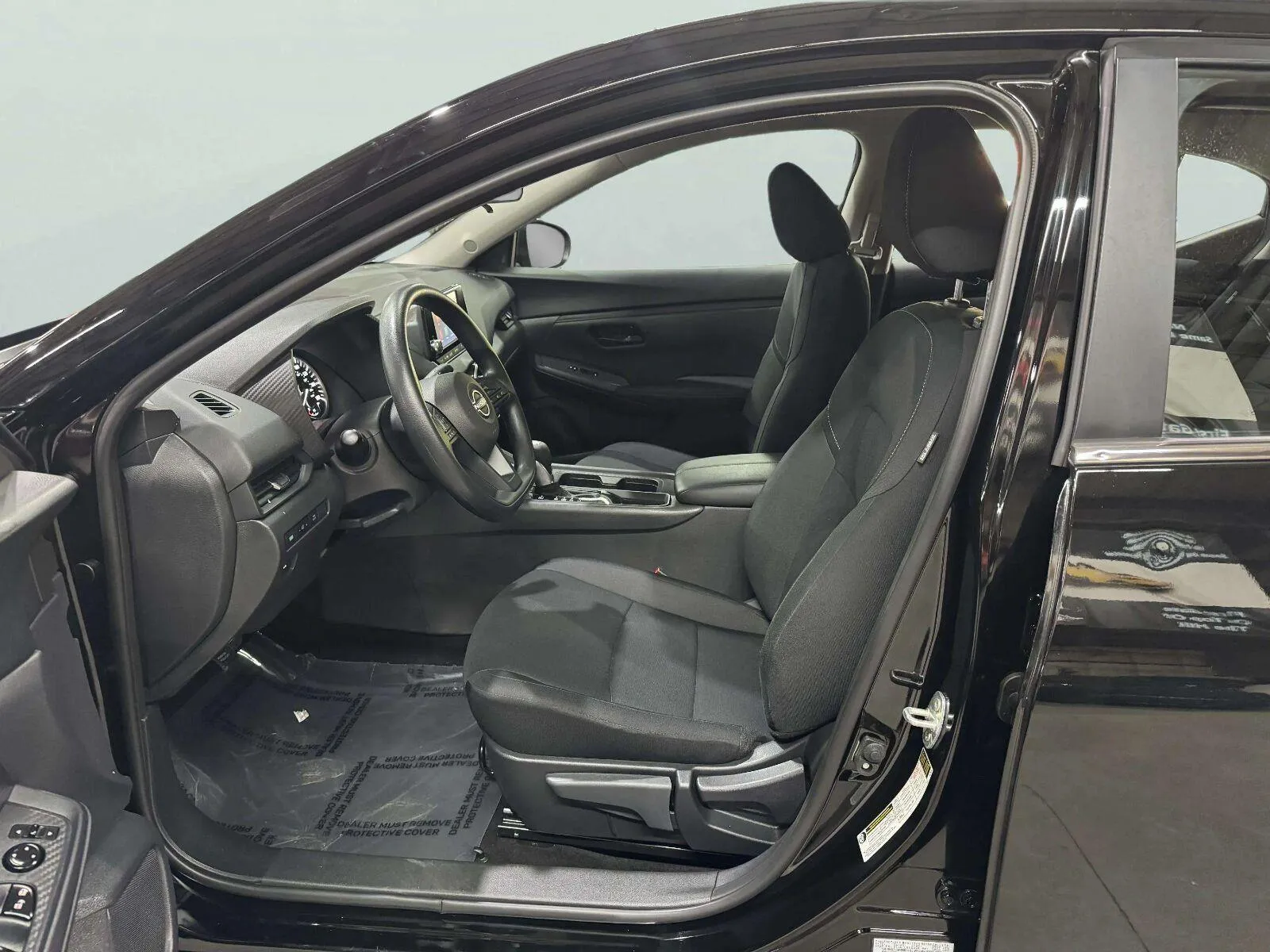 Nissan Sentra photo 10