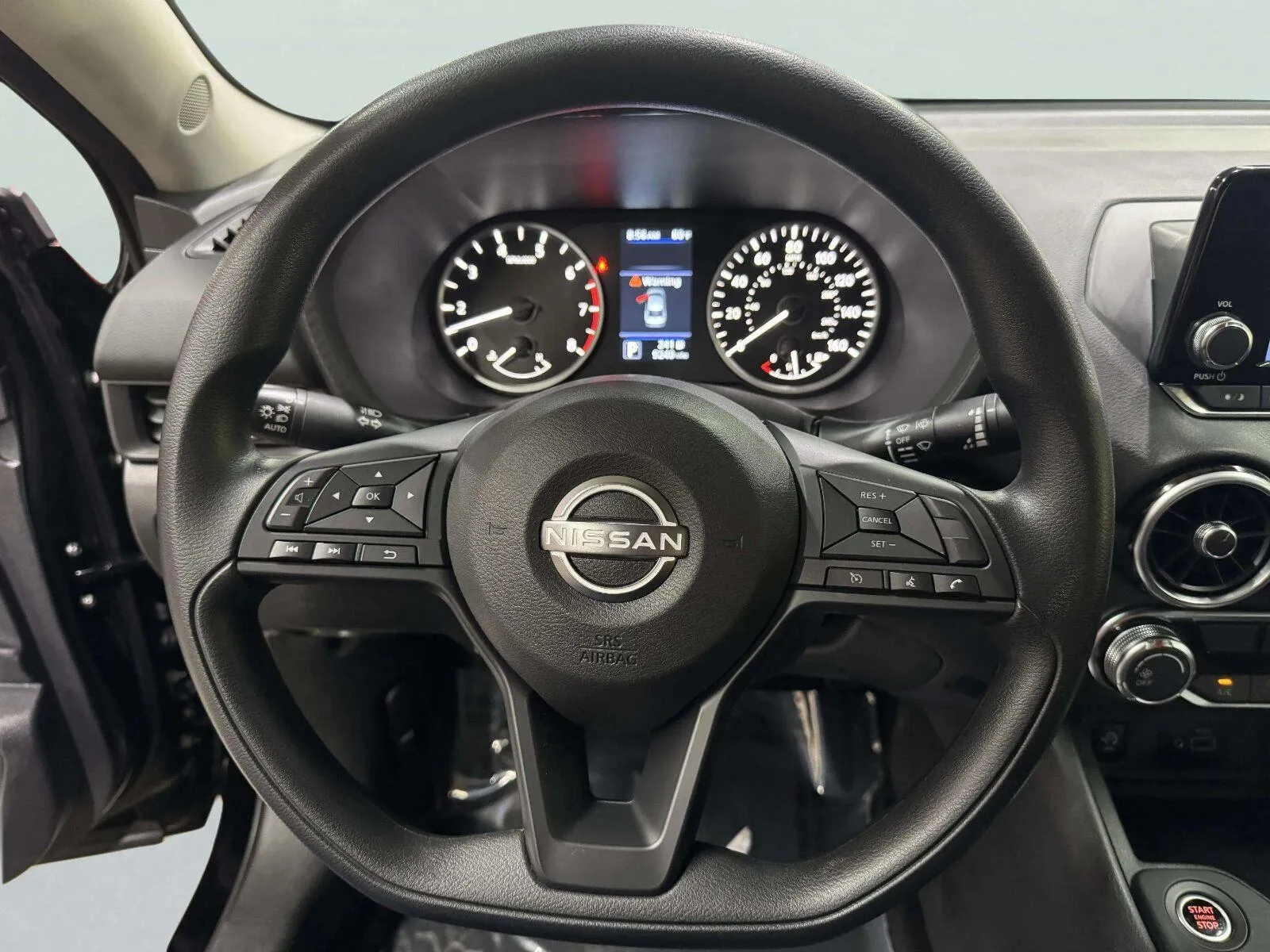 Nissan Sentra photo 12