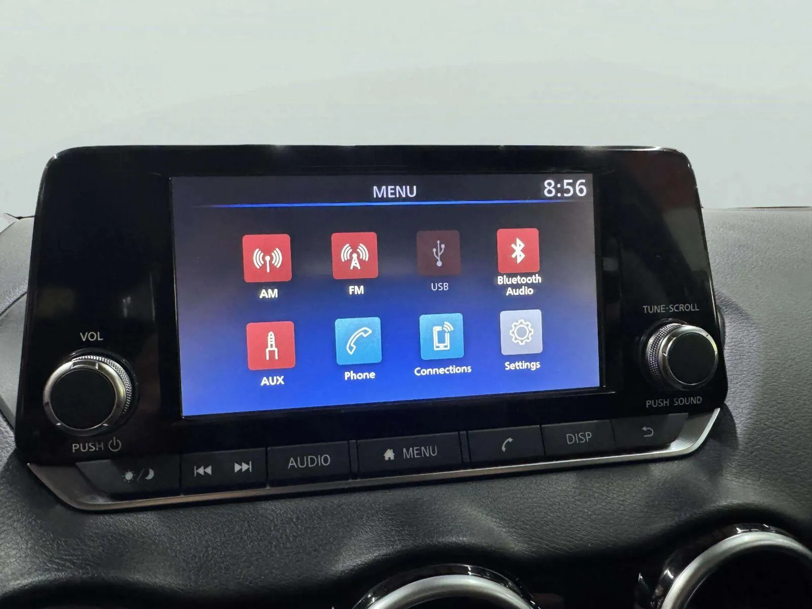 Nissan Sentra photo 14