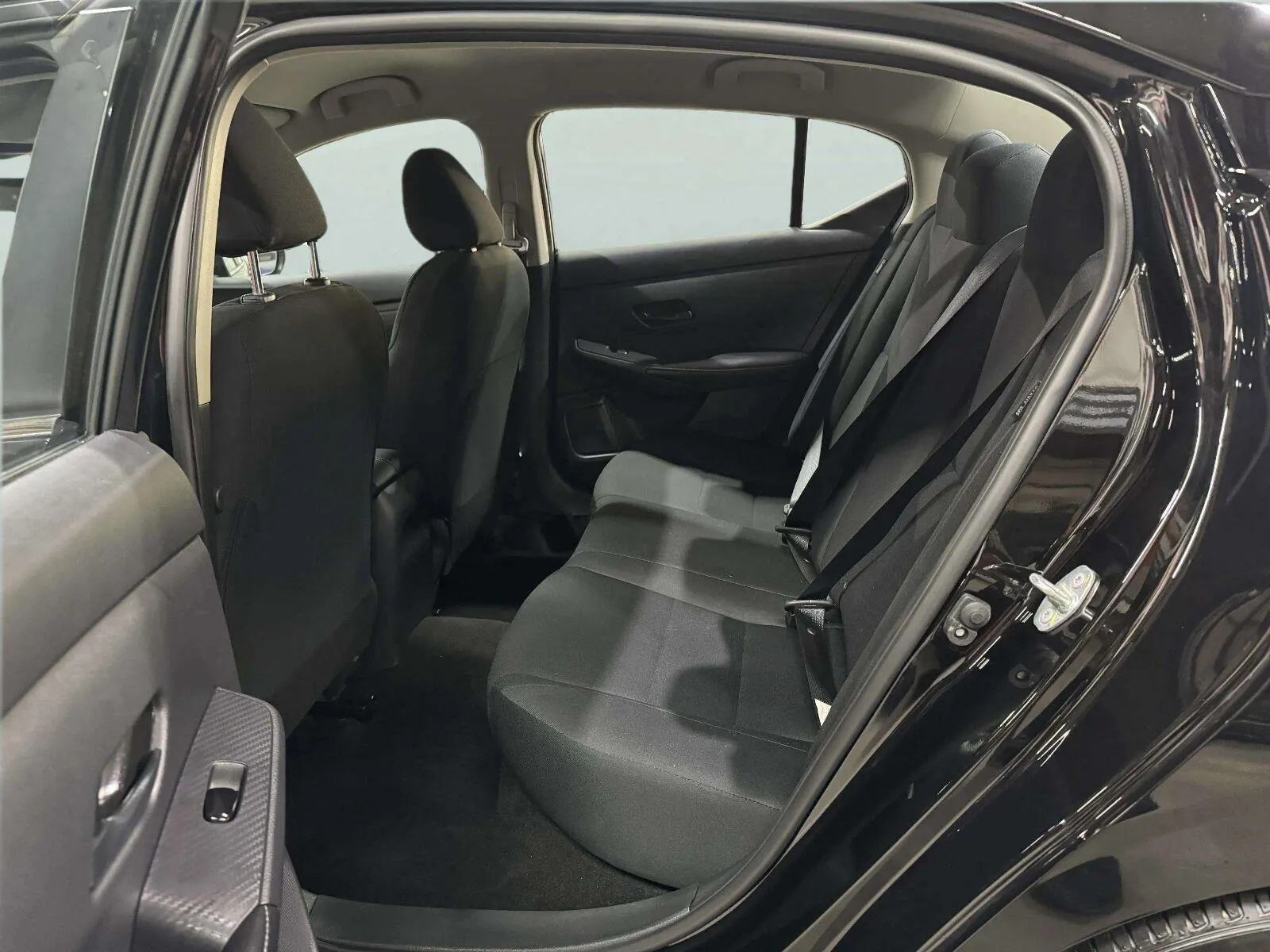 Nissan Sentra photo 24