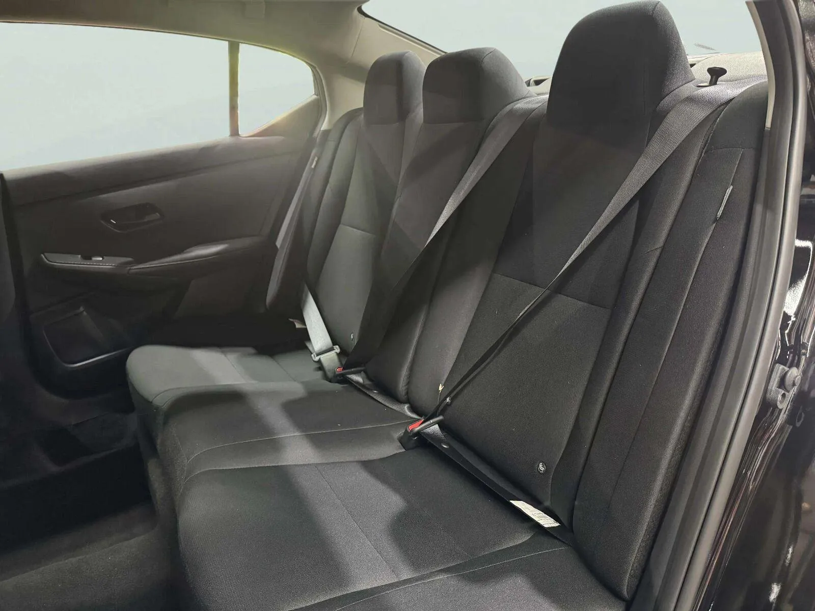 Nissan Sentra photo 25