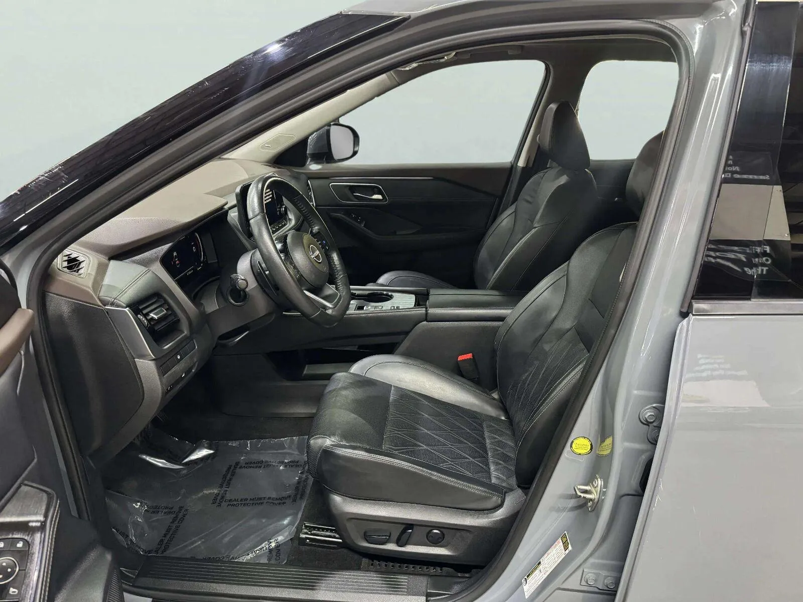 Nissan Rogue photo 19