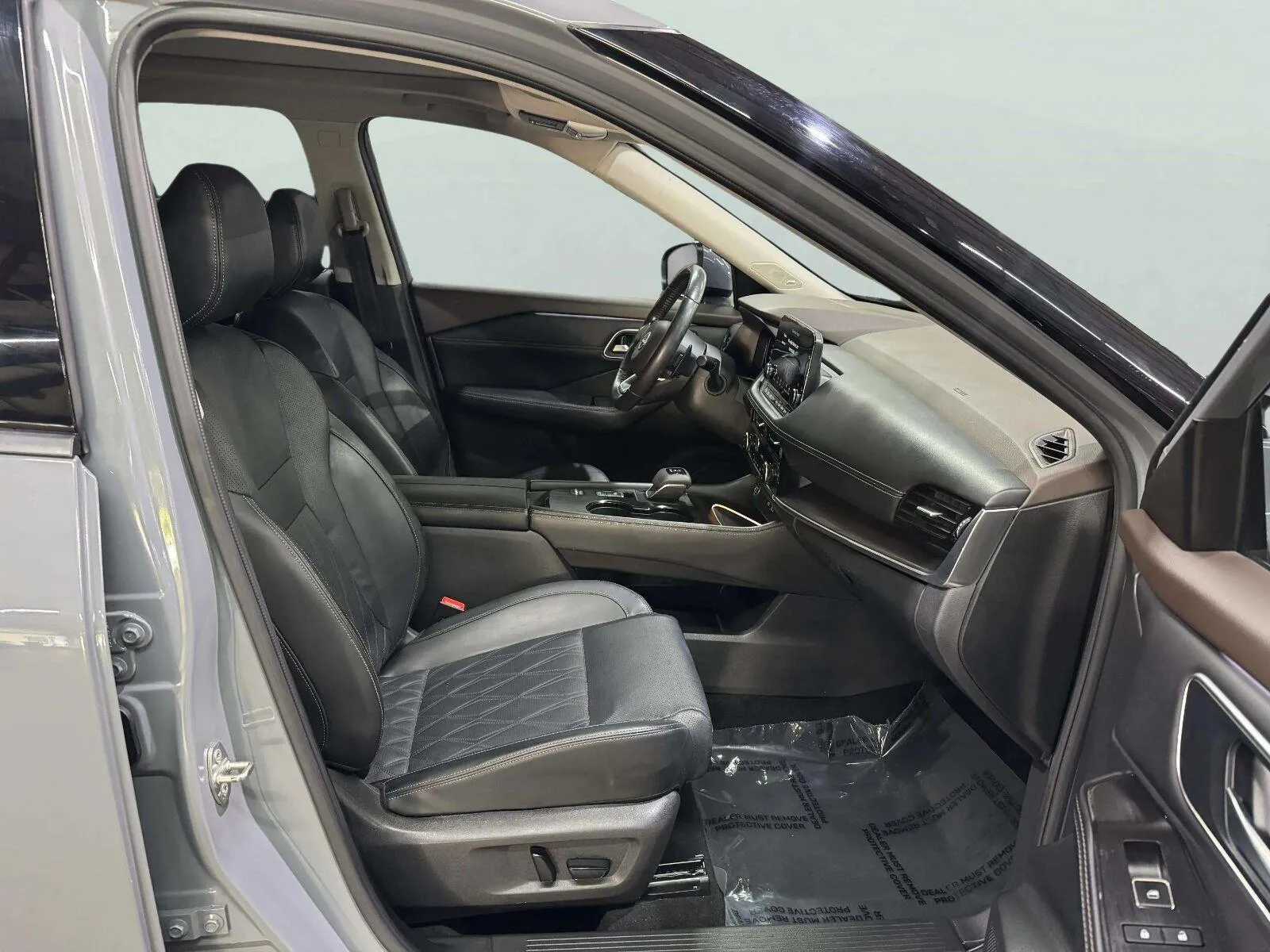 Nissan Rogue photo 28