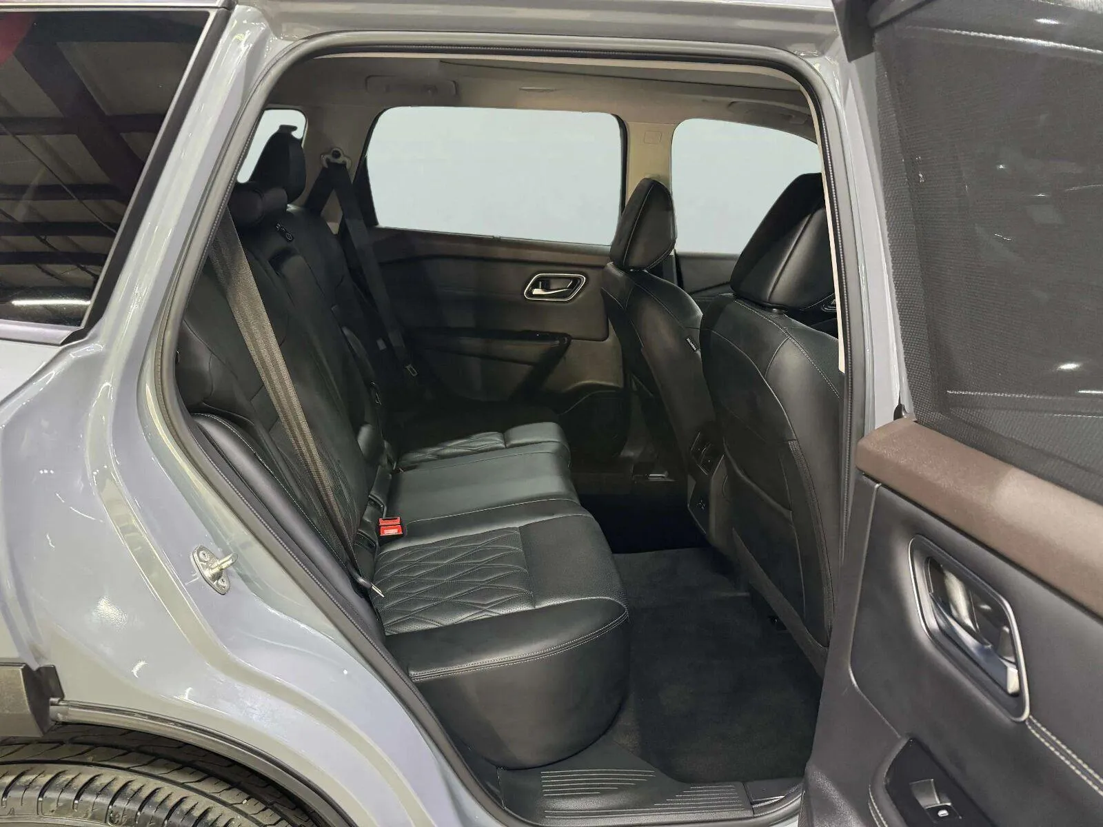 Nissan Rogue photo 32