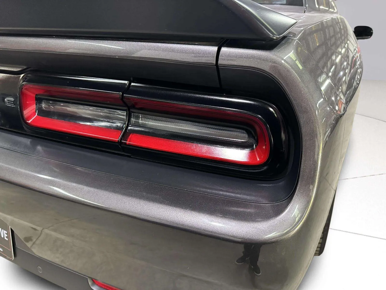 Dodge Challenger photo 14