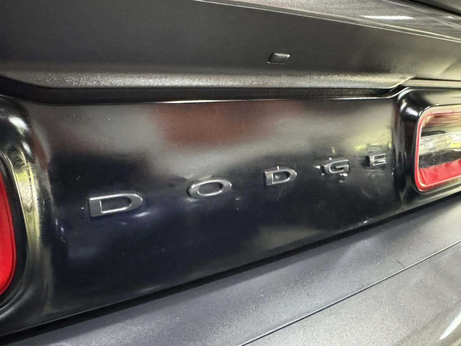 Dodge Challenger photo 18