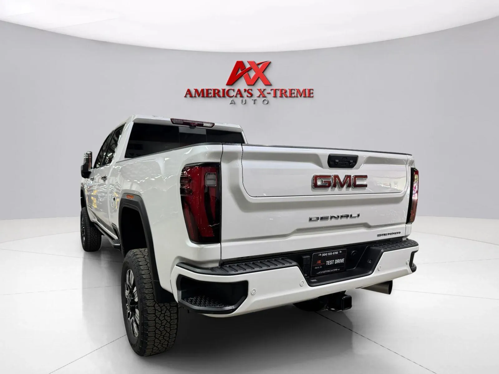 GMC Sierra photo 6