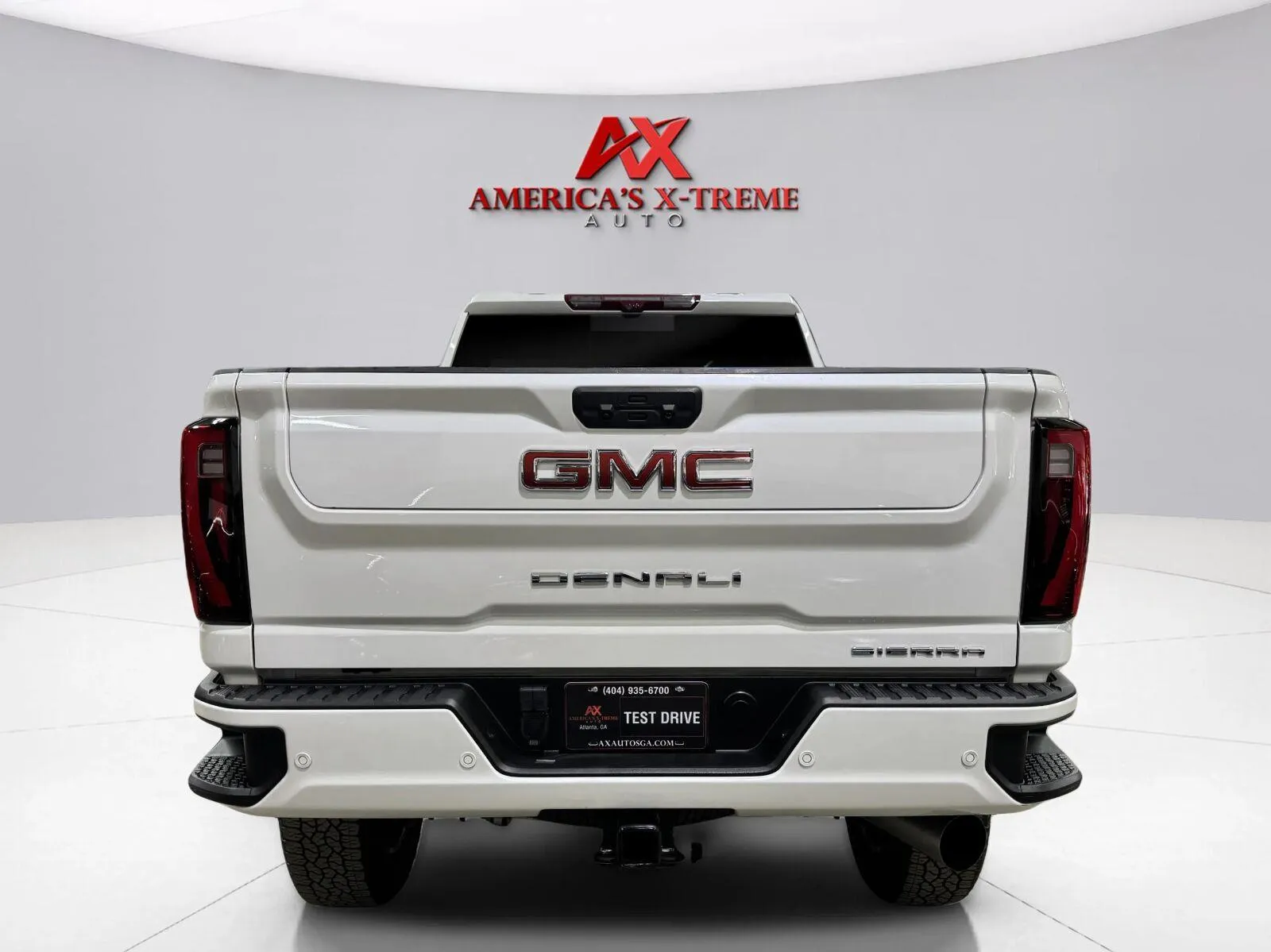 GMC Sierra photo 7