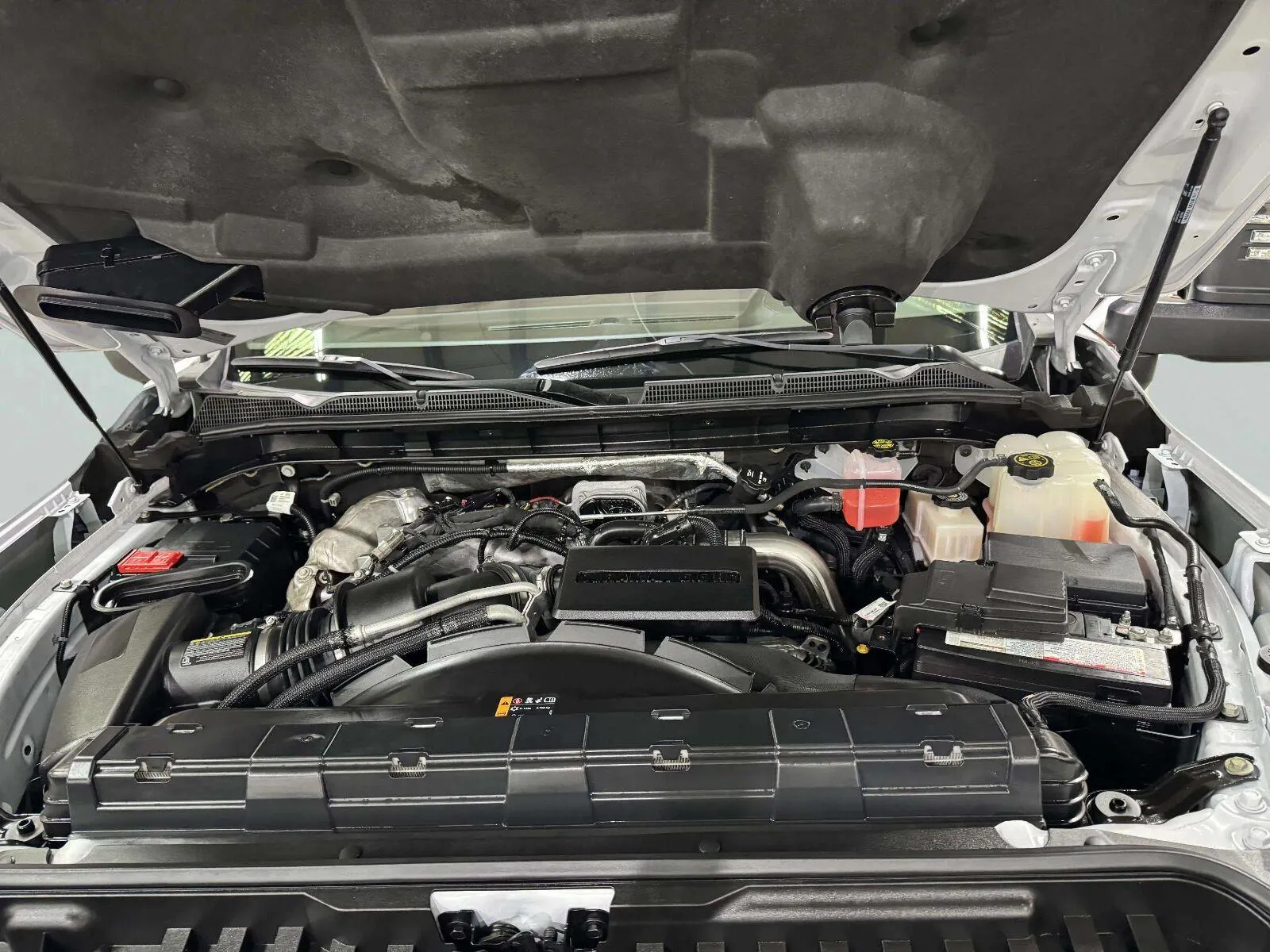 GMC Sierra photo 14