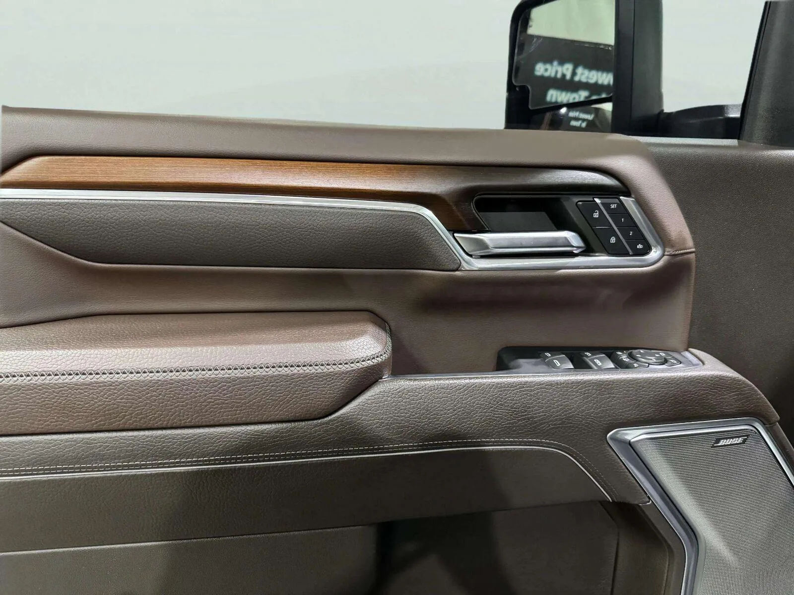 GMC Sierra photo 25