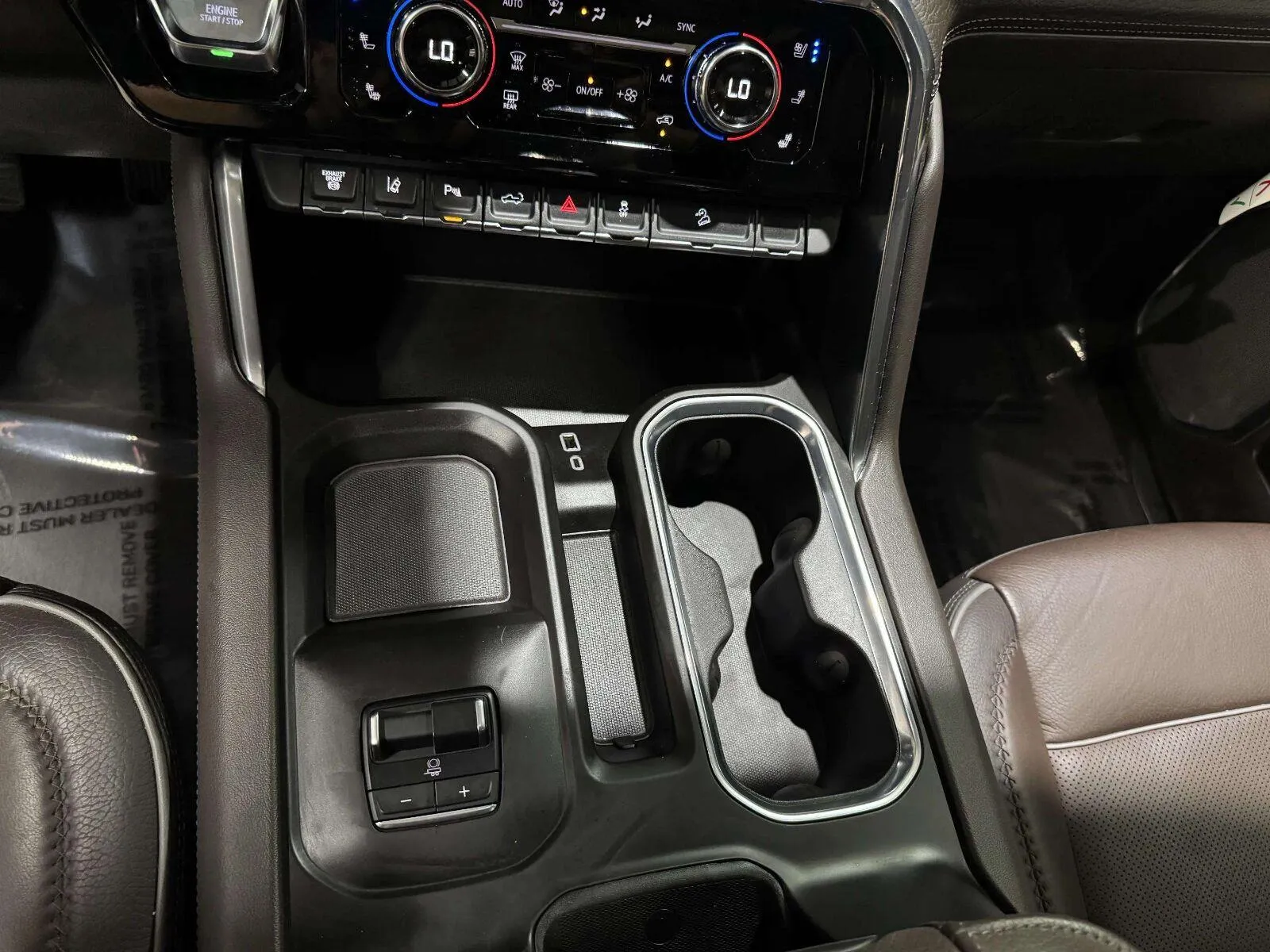 GMC Sierra photo 32