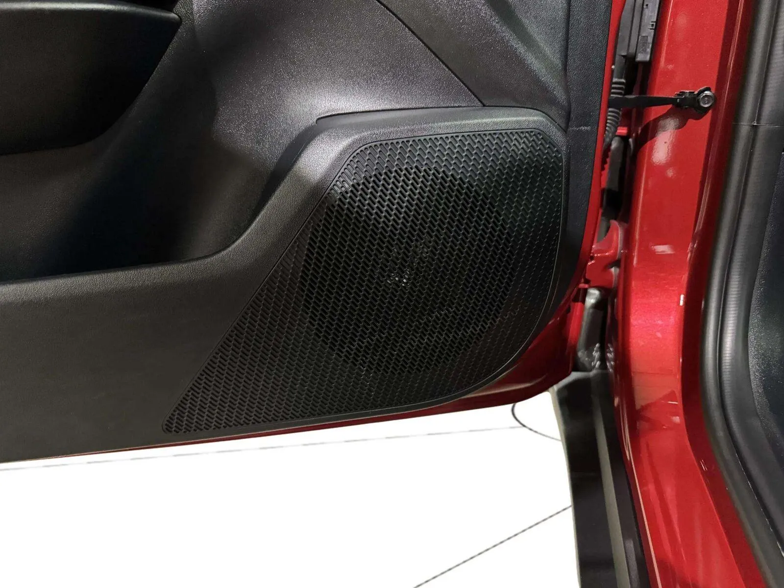 Kia K4 photo 22