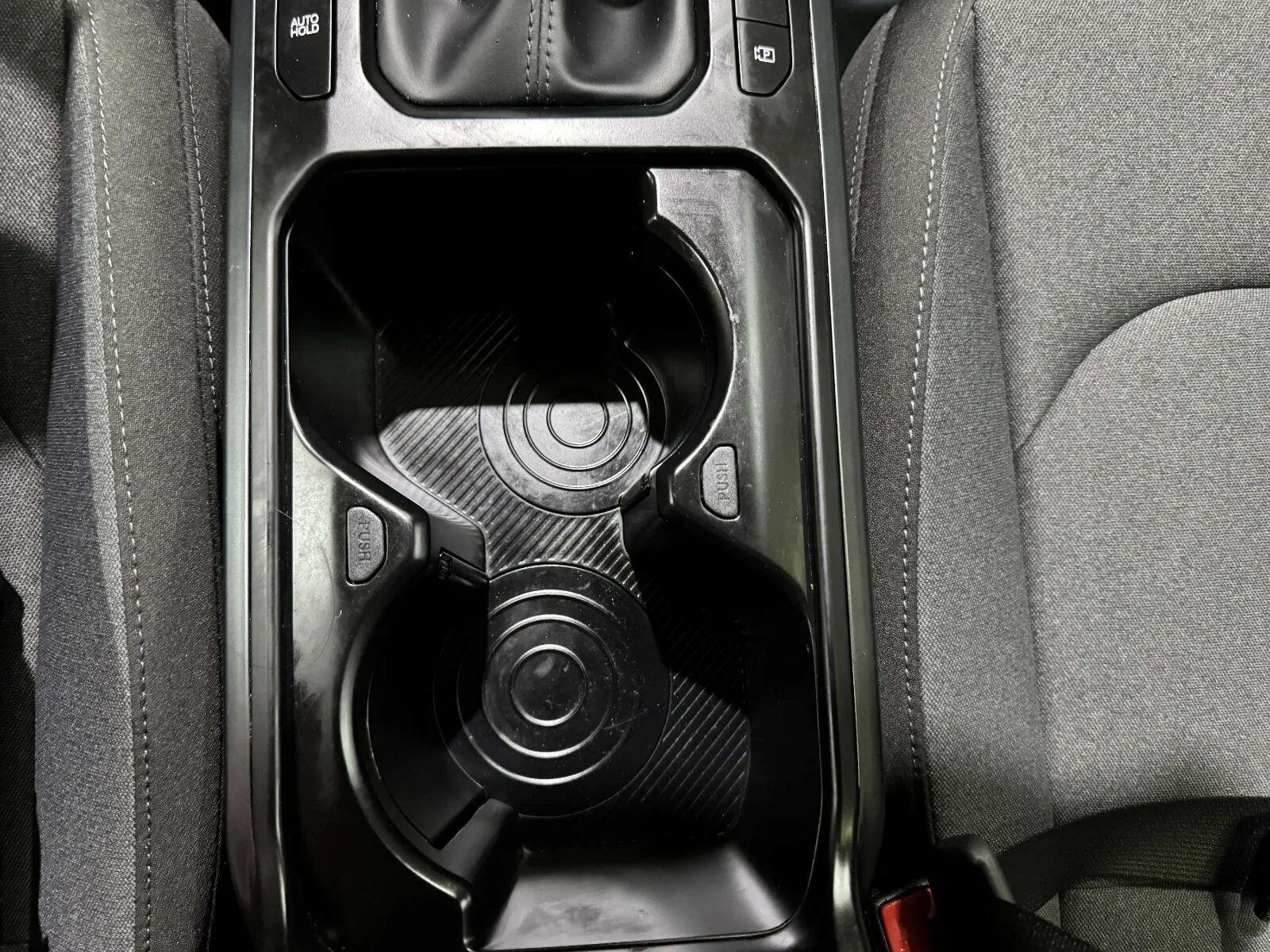Kia K4 photo 35