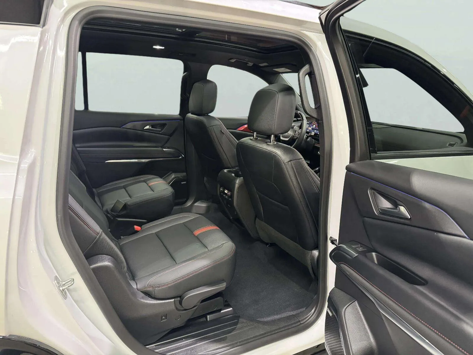 Chevrolet Traverse photo 30