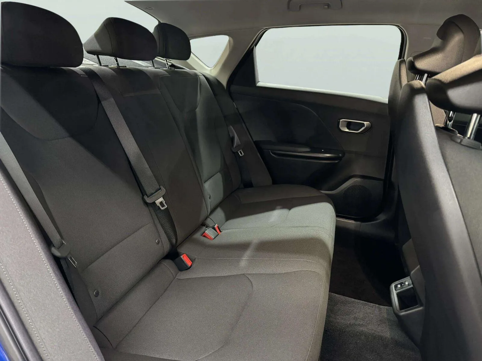 Kia K4 photo 35