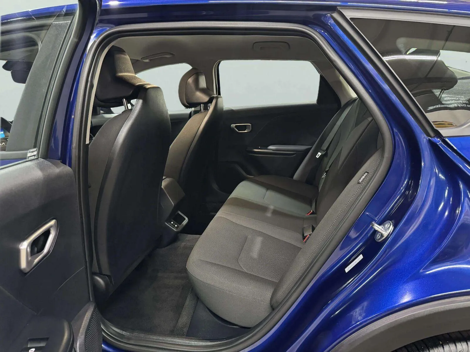 Kia K4 photo 36